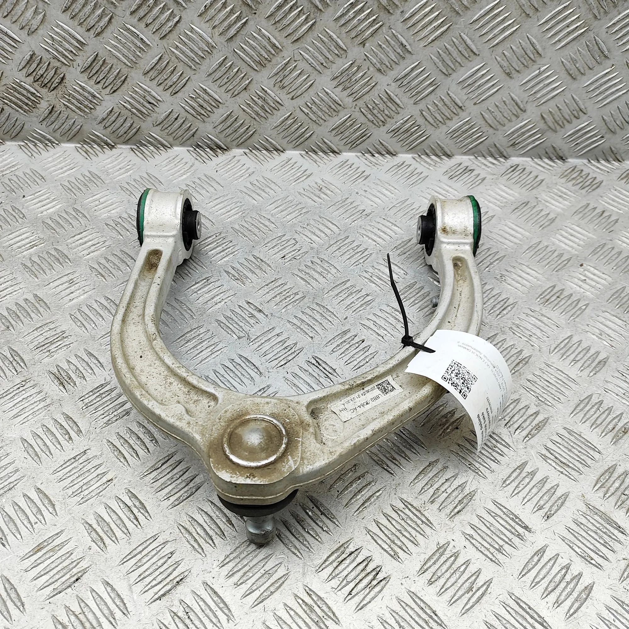 Land Rover Defender Front Right Upper Control Arm Front Right Upper Control Arm — LAND ROVER DEFE...
