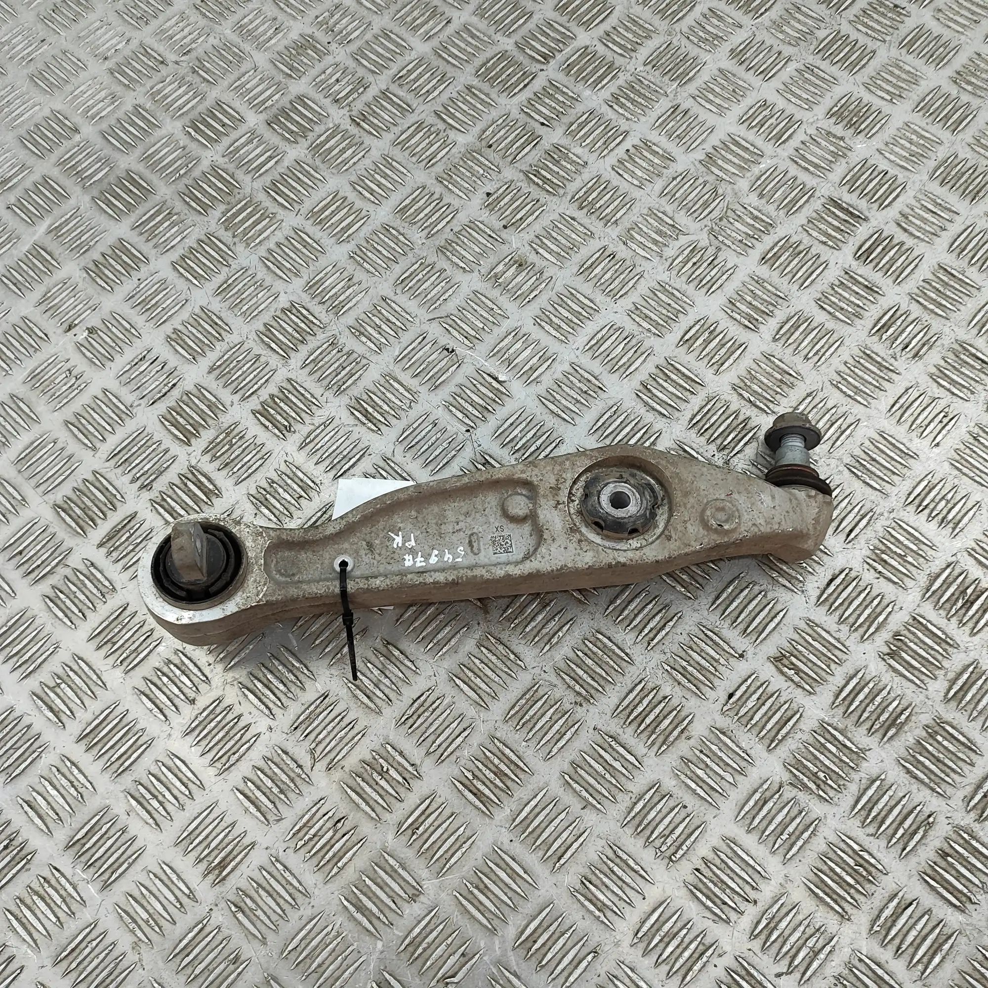 Alfa-Romeo Stelvio Front Left Straight Control Arm Front Left Straight Control Arm — ALFA ROMEO ST...