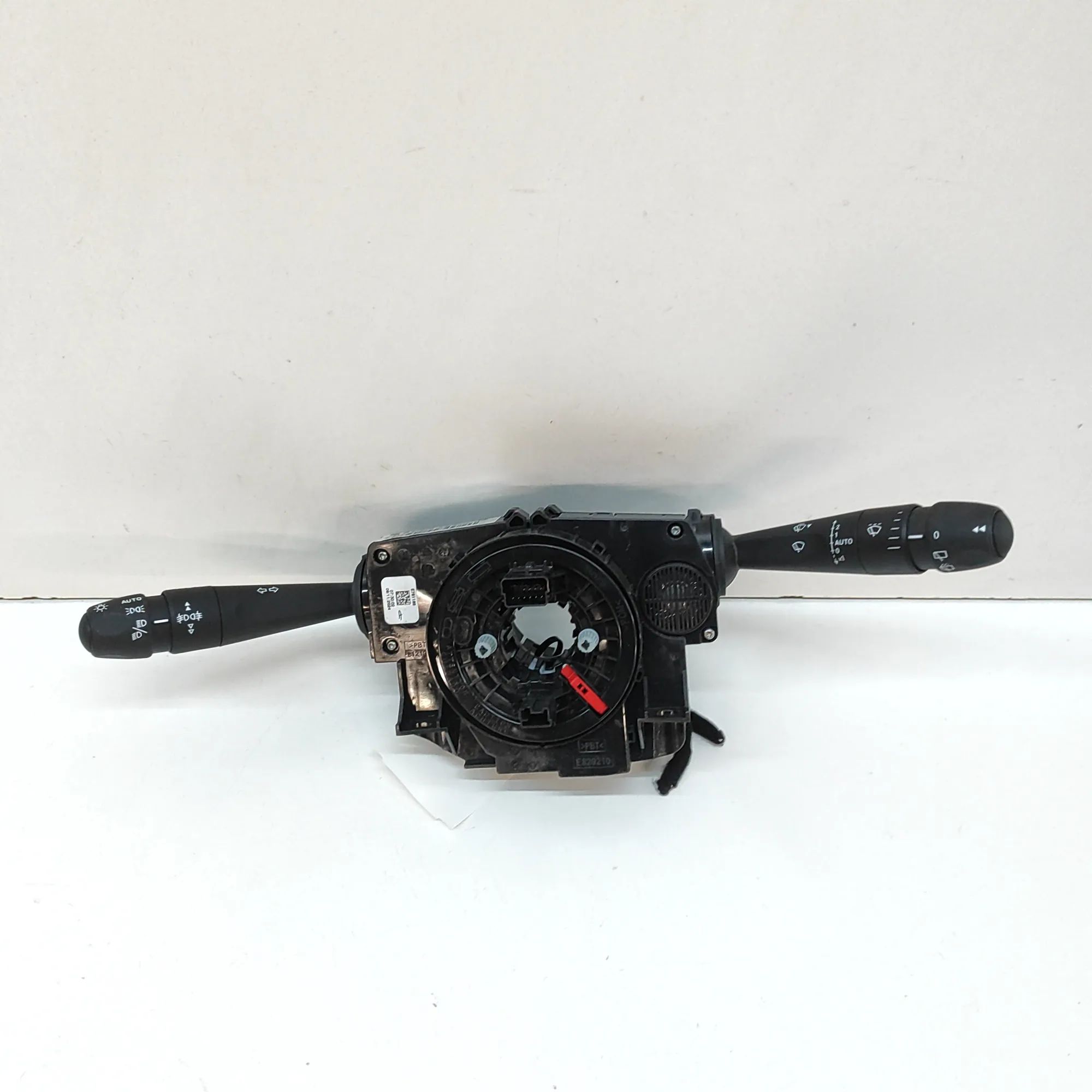 Jeep Avenger Indicator Wiper Stalk Switch Indicator Wiper Stalk Switch — JEEP AVENGER (J2...