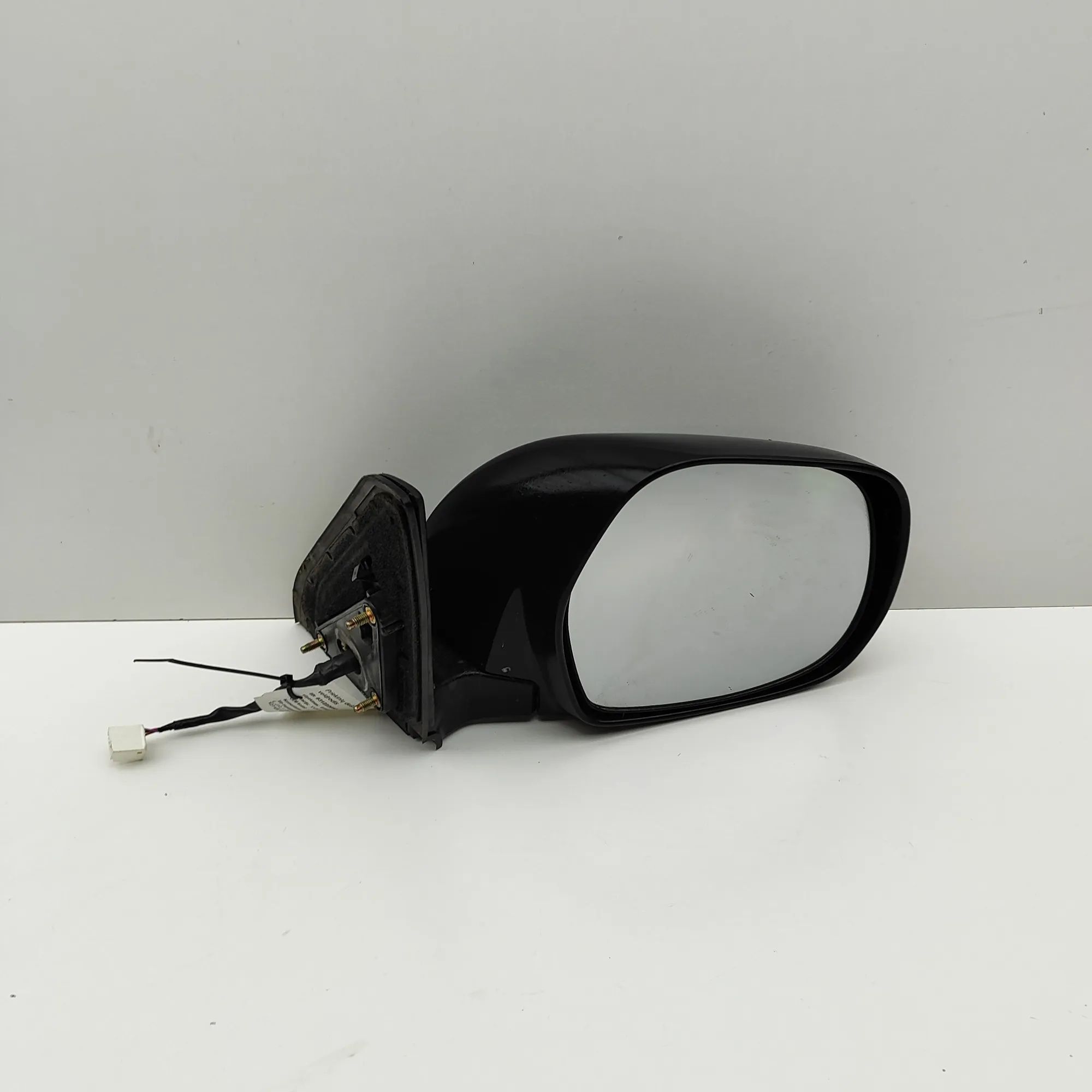 Toyota Land Cruiser 100 Right Side Wing Mirror Right Side Wing Mirror — TOYOTA LAND CRUISER (1...
