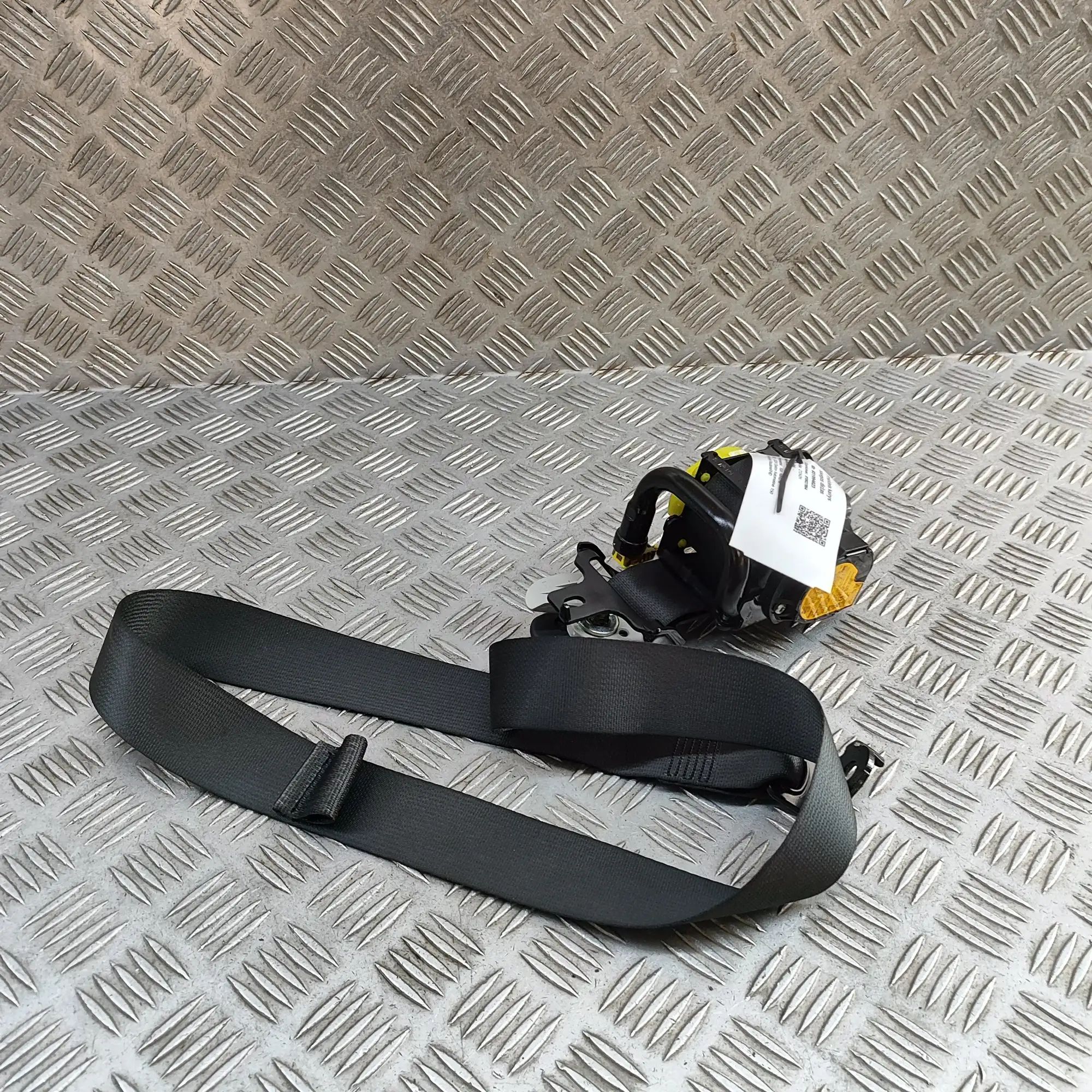 Kia Niro Front Left Seatbelt Front Left Seatbelt — KIA NIRO (II) (2022-...) ...