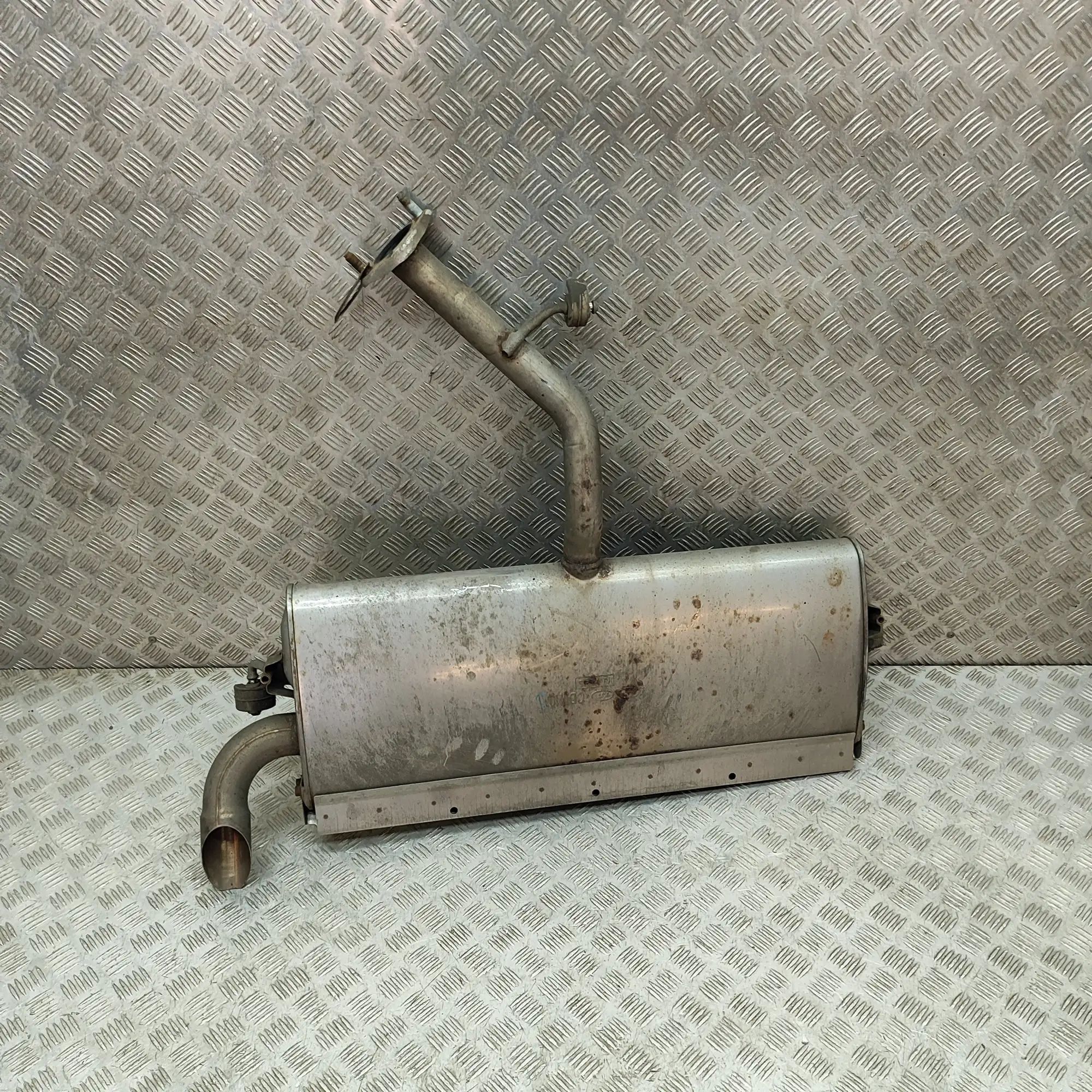 Kia Ceed (CD) Muffler Exhaust Tank Muffler Exhaust Tank — KIA CEE\'D (Hatchback CD...