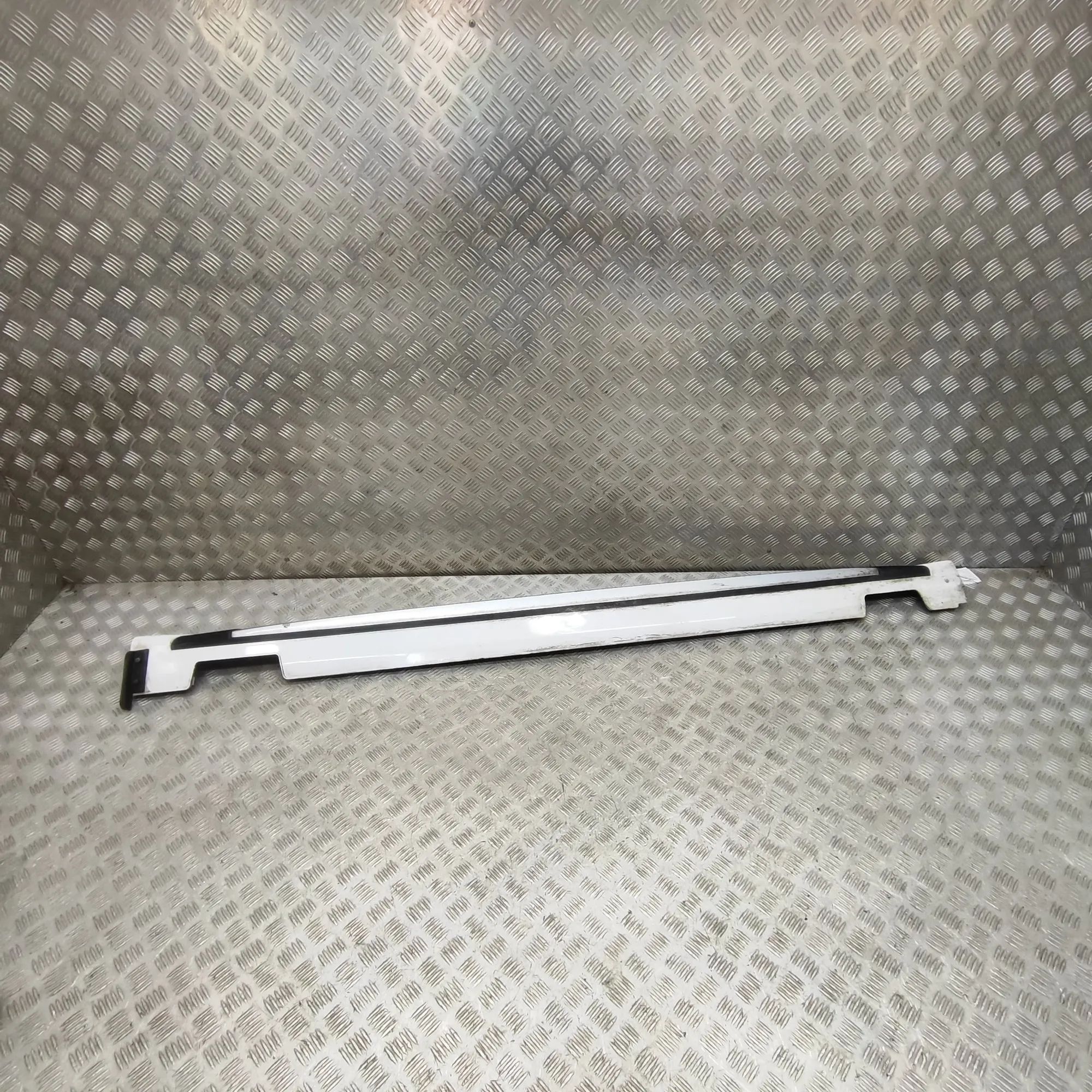 Kia Ceed (CD) Right Side Plastic Sideskirt Cover Right Side Plastic Sideskirt Cover — KIA CEE\'D...