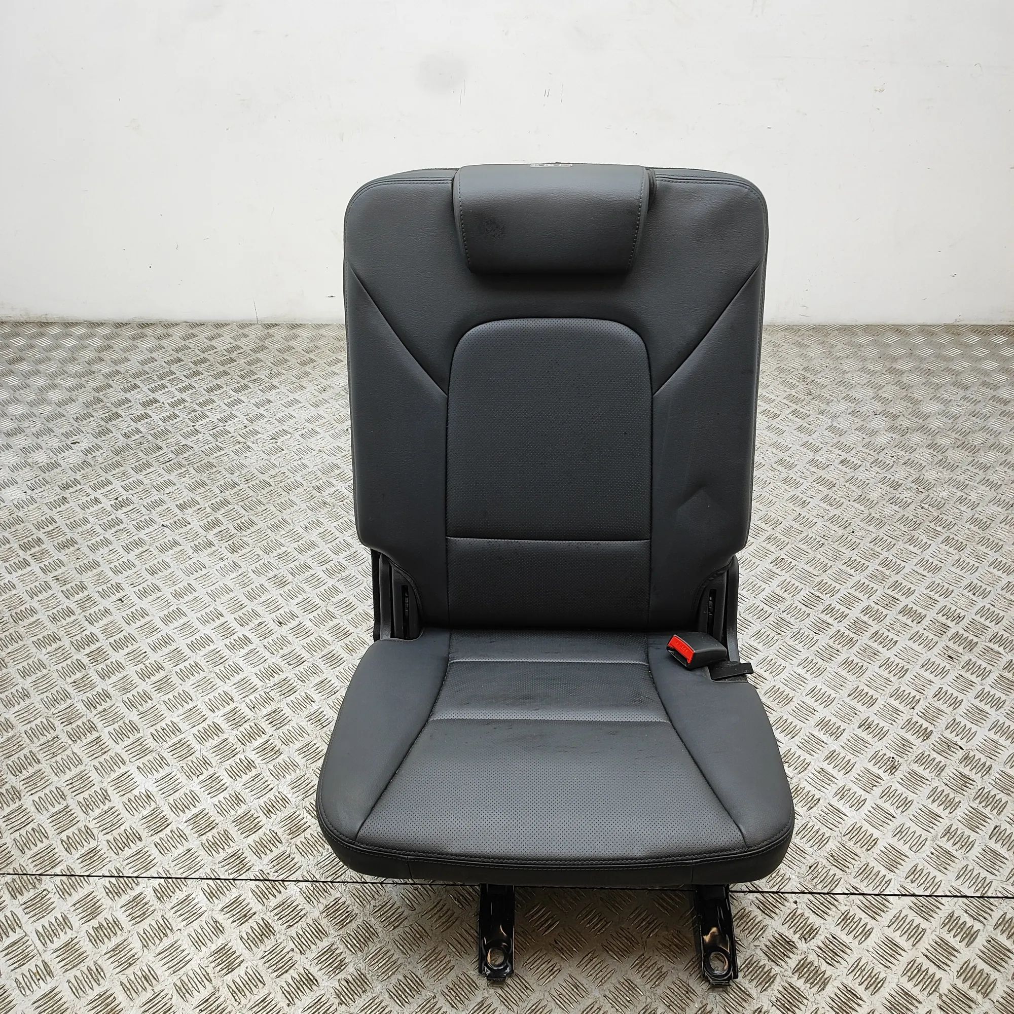 Hyundai Santa Fe Заднее сиденье Rear seat — HYUNDAI SANTA (FÉ III DM) (2012-......