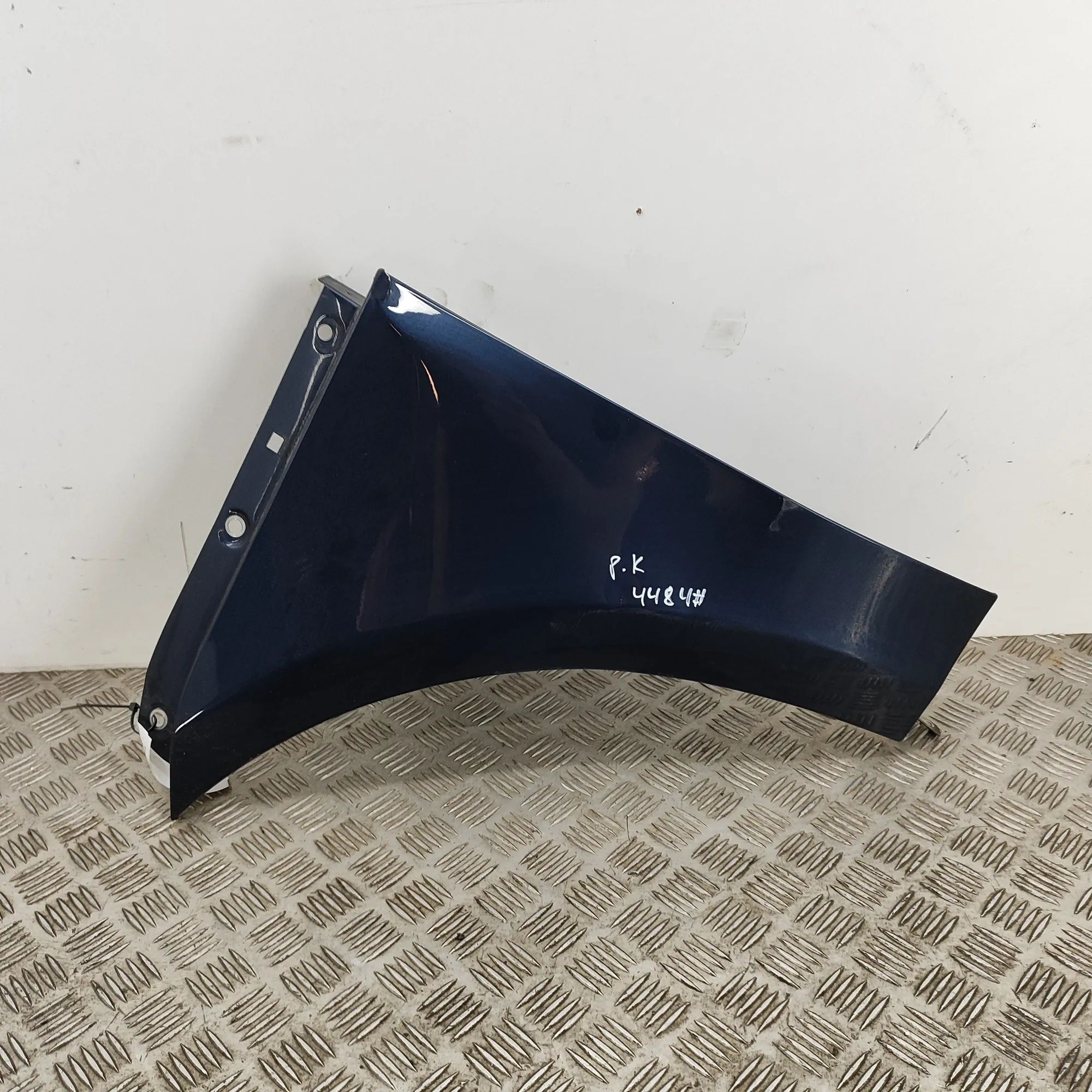 Porsche Macan Front Left Fender Front Left Fender — PORSCHE MACAN (95B) (2014-....