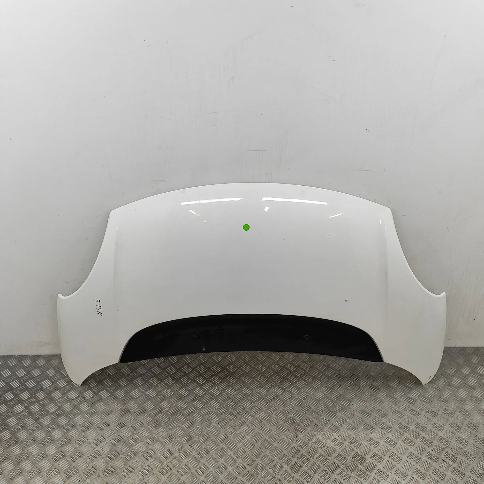 Fiat 500L (351, 352) Bonnet Hood Bonnet Hood — FIAT 500L (351_, 352_) (2012-...)...