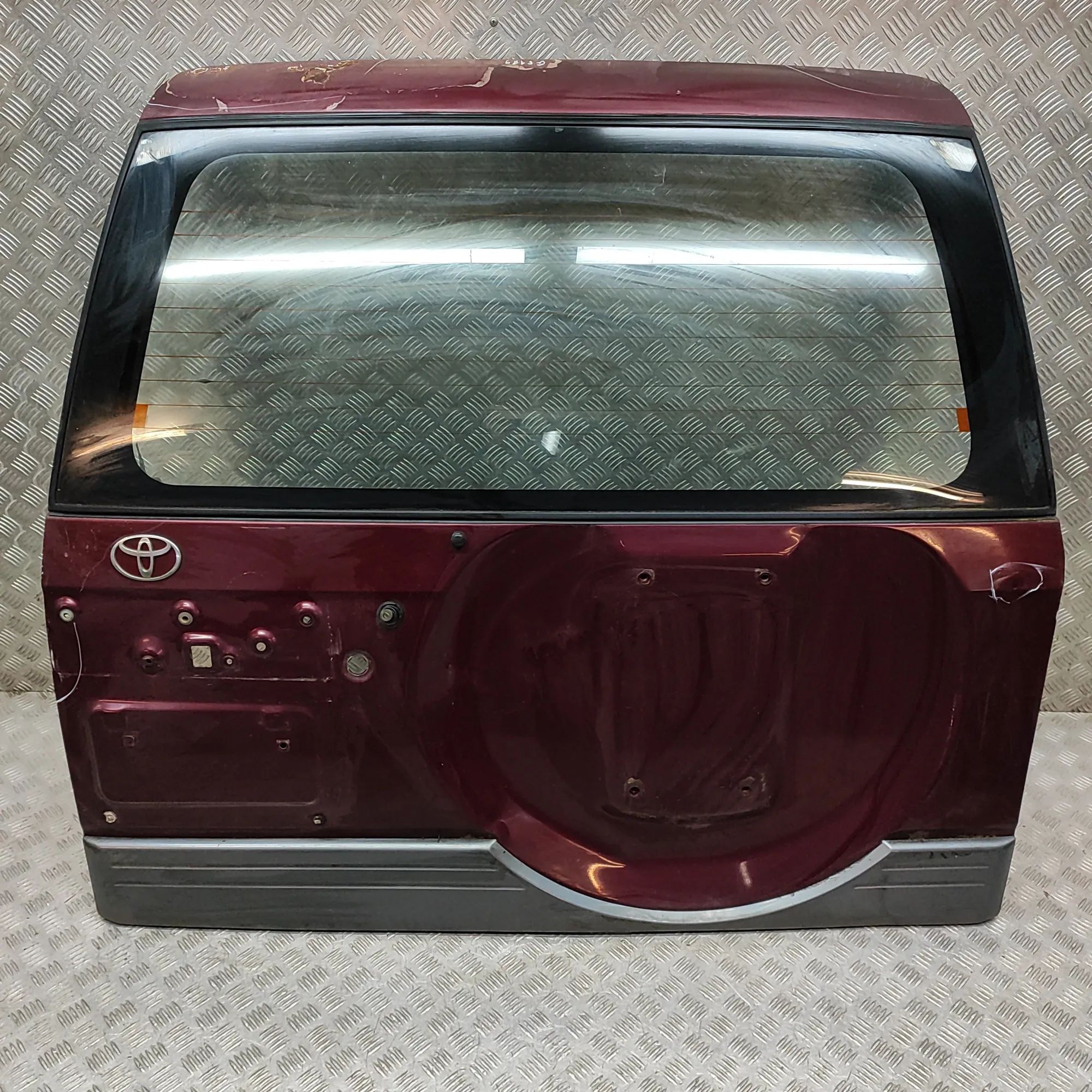 Toyota Land Cruiser 80 Tailgate / boot lid Tailgate / boot lid — TOYOTA LAND CRUISER (90 _...