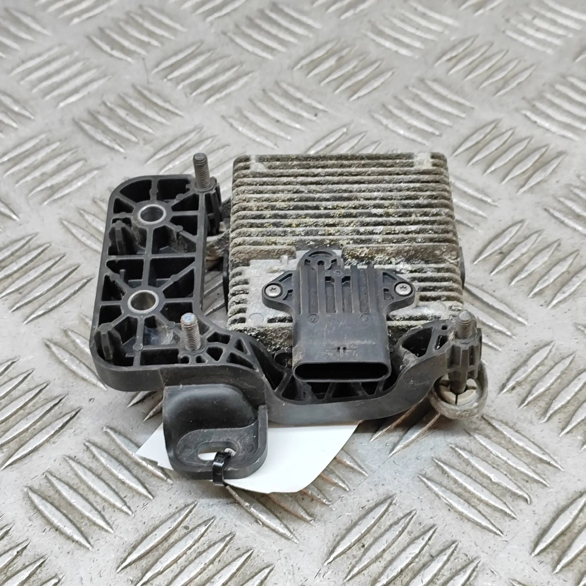 Opel Mokka (B) Distance Radar Sensor Distance Radar Sensor — OPEL MOKKA (2020-...) —...