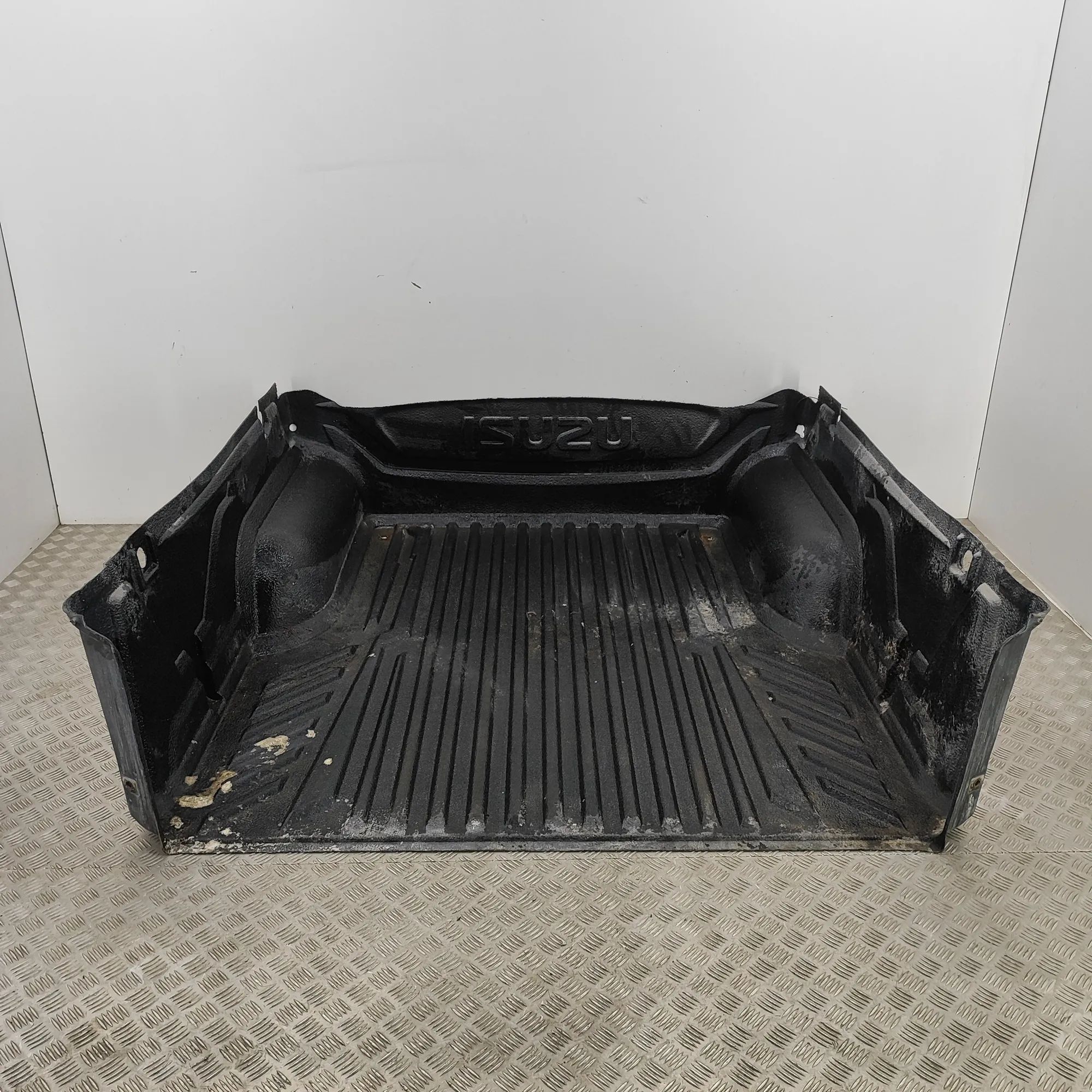 Isuzu D-Max Other Body Parts Other Body Parts — ISUZU D-MAX (II TFR, TFS) (2...