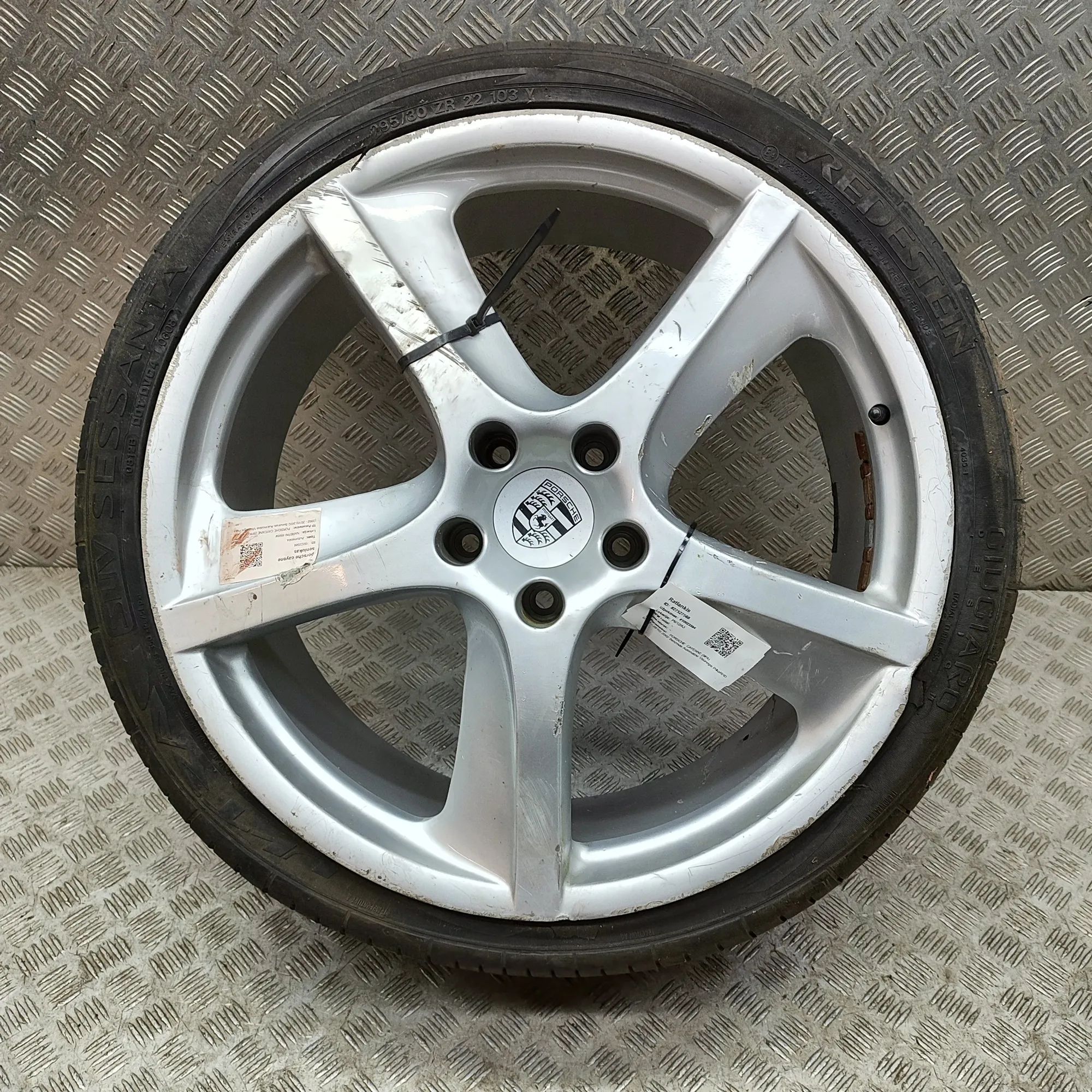 Porsche Cayenne Alloy Wheel Alloy wheel — PORSCHE CAYENNE (9PA) (2002-2010)...