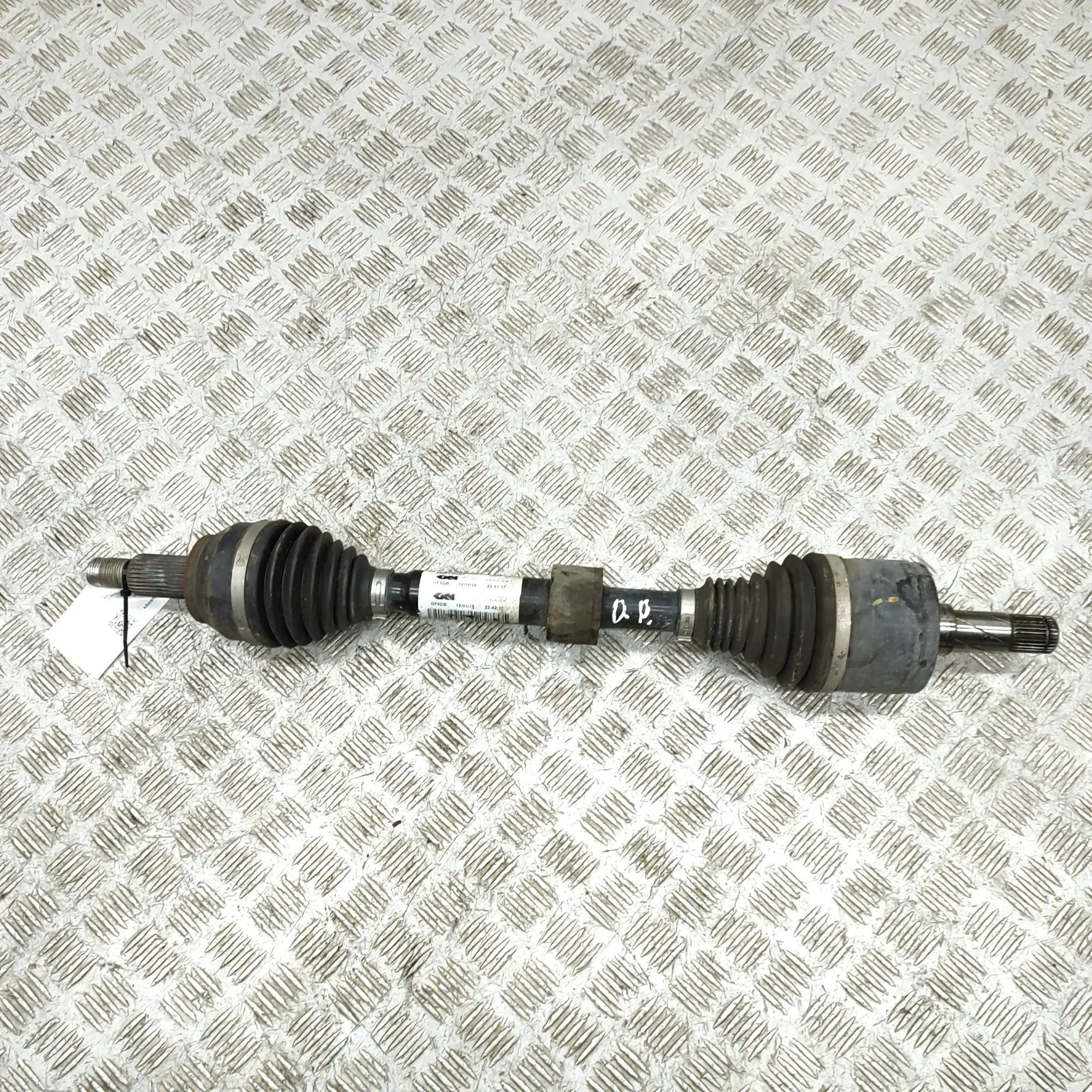 Jaguar I-Pace Front Right Driveshaft Front Right Driveshaft — JAGUAR I-PACE (X590) (...