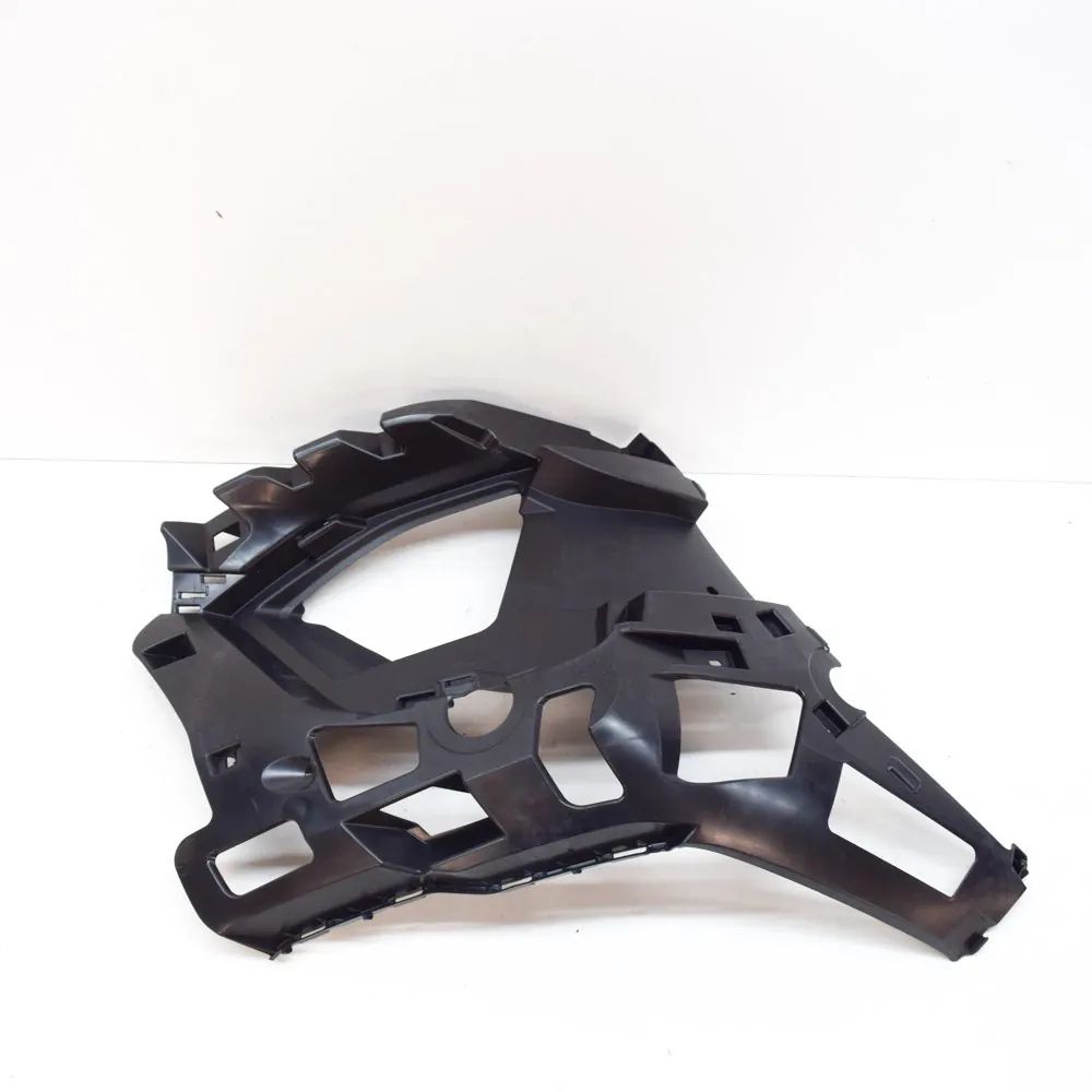 BMW 2 (F22 / F23) Front Right Bumper Bracket Front Right Bumper Bracket — BMW 2 SERIES (Gran...