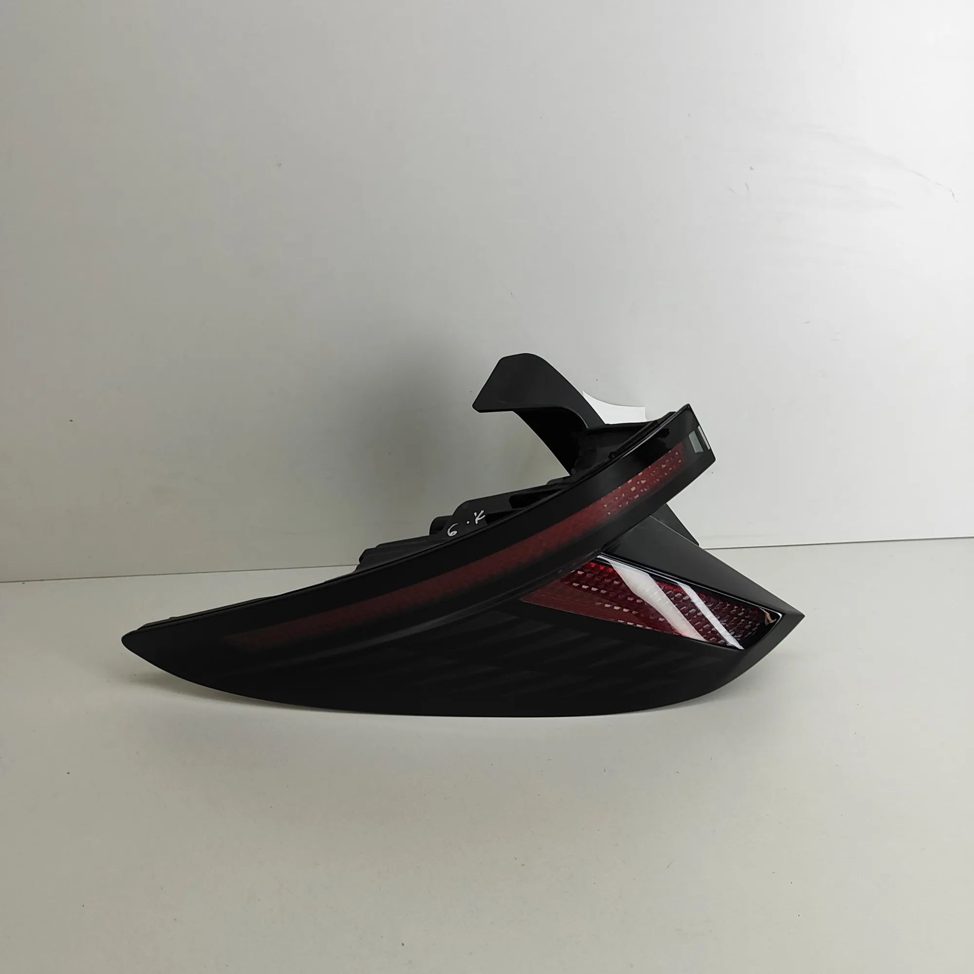 Hyundai Tucson Rear Left Tail Light Rear Left Tail Light — HYUNDAI TUCSON (NX4E, NX...