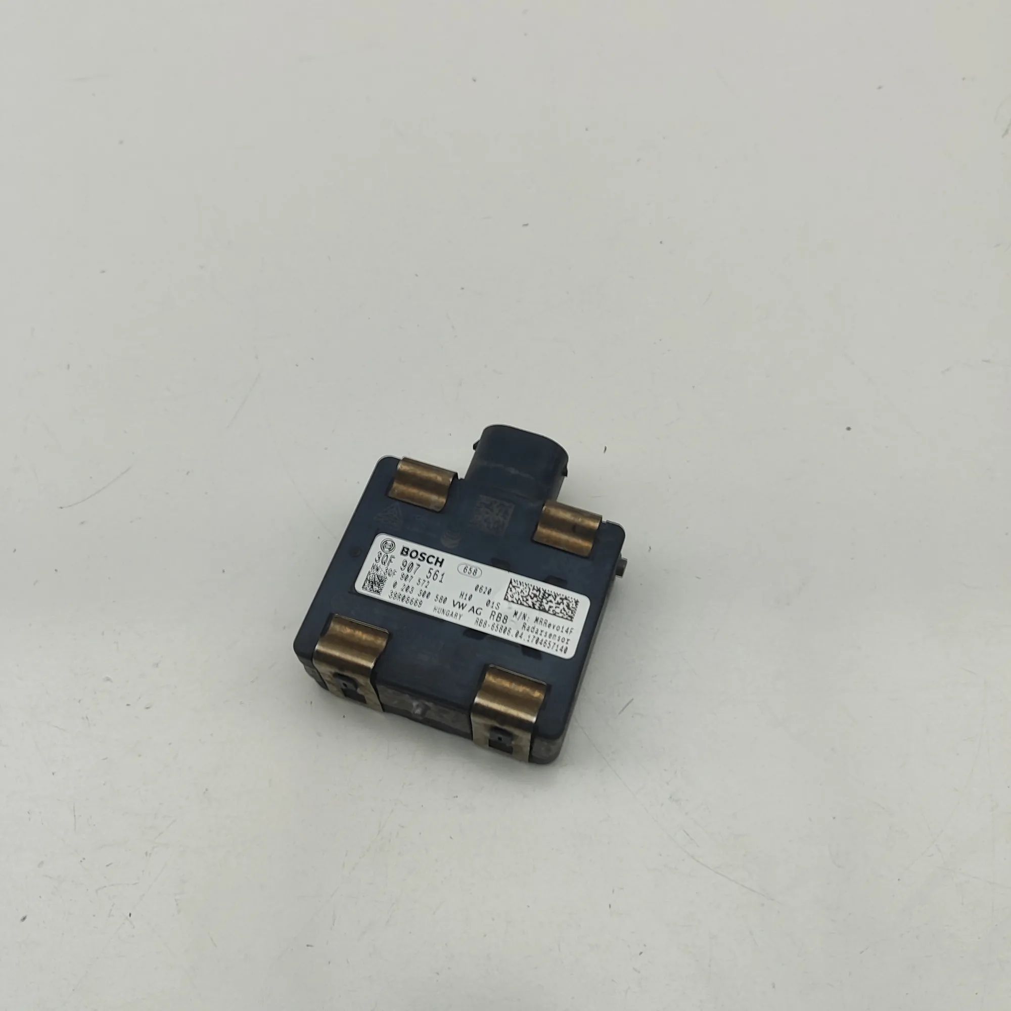 Volkswagen Golf 7 Distance Radar Sensor Distance Radar Sensor — VW GOLF (VII 5G1, BQ1, ...
