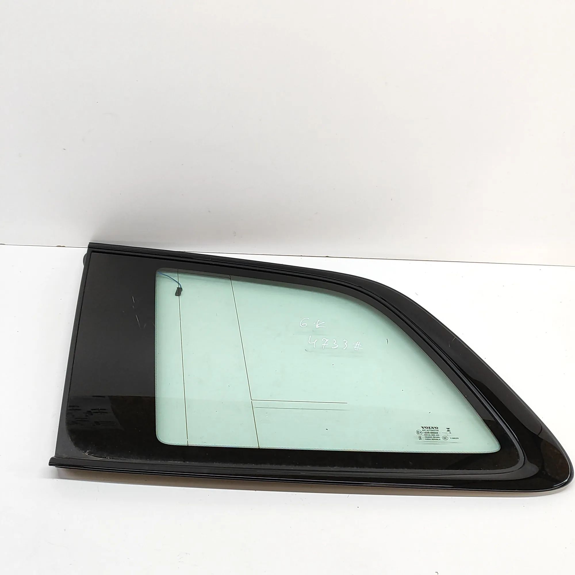 Volvo XC90 Rear Left Quarter Window Rear Left Quarter Window — VOLVO XC90 (II) (201...