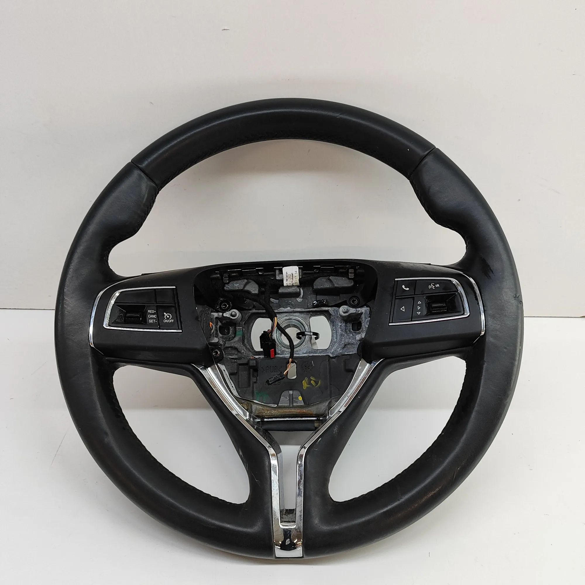 Maserati Ghibli steering wheel Steering Wheel — MASERATI GHIBLI (M157) (2013-....
