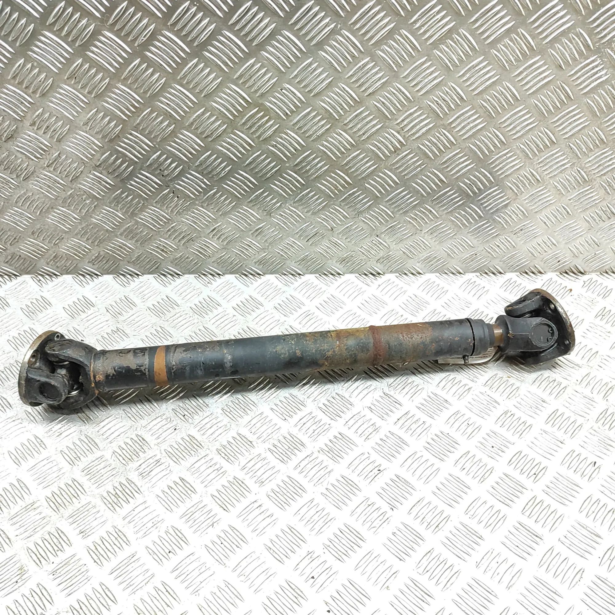 Land Rover Defender Propshaft Cardan Rear Part Propshaft Cardan Rear Part — LAND ROVER DEFENDE...