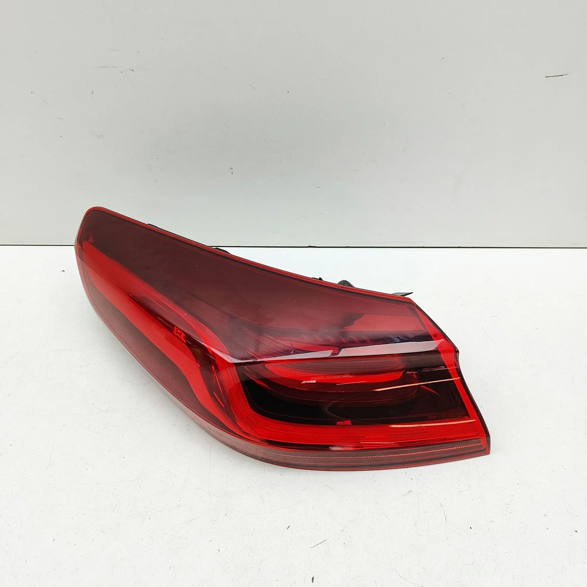 Kia Ceed (CD) Rear Left Tail Light Rear Left Tail Light — KIA XCEED (CD) (2020-......