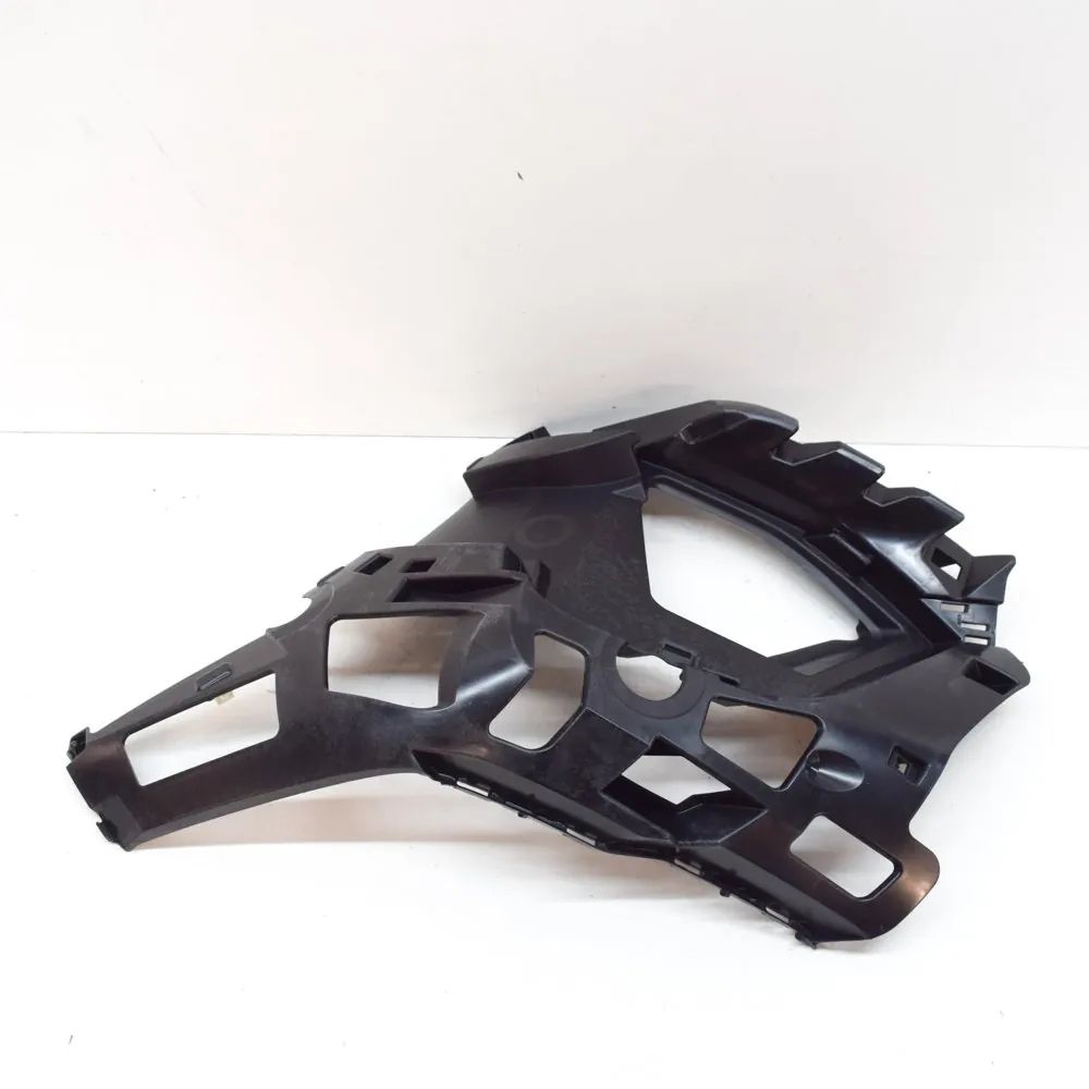 BMW 2 (F22 / F23) Front Left Bumper Bracket Front Left Bumper Bracket — BMW 2 SERIES (Gran ...