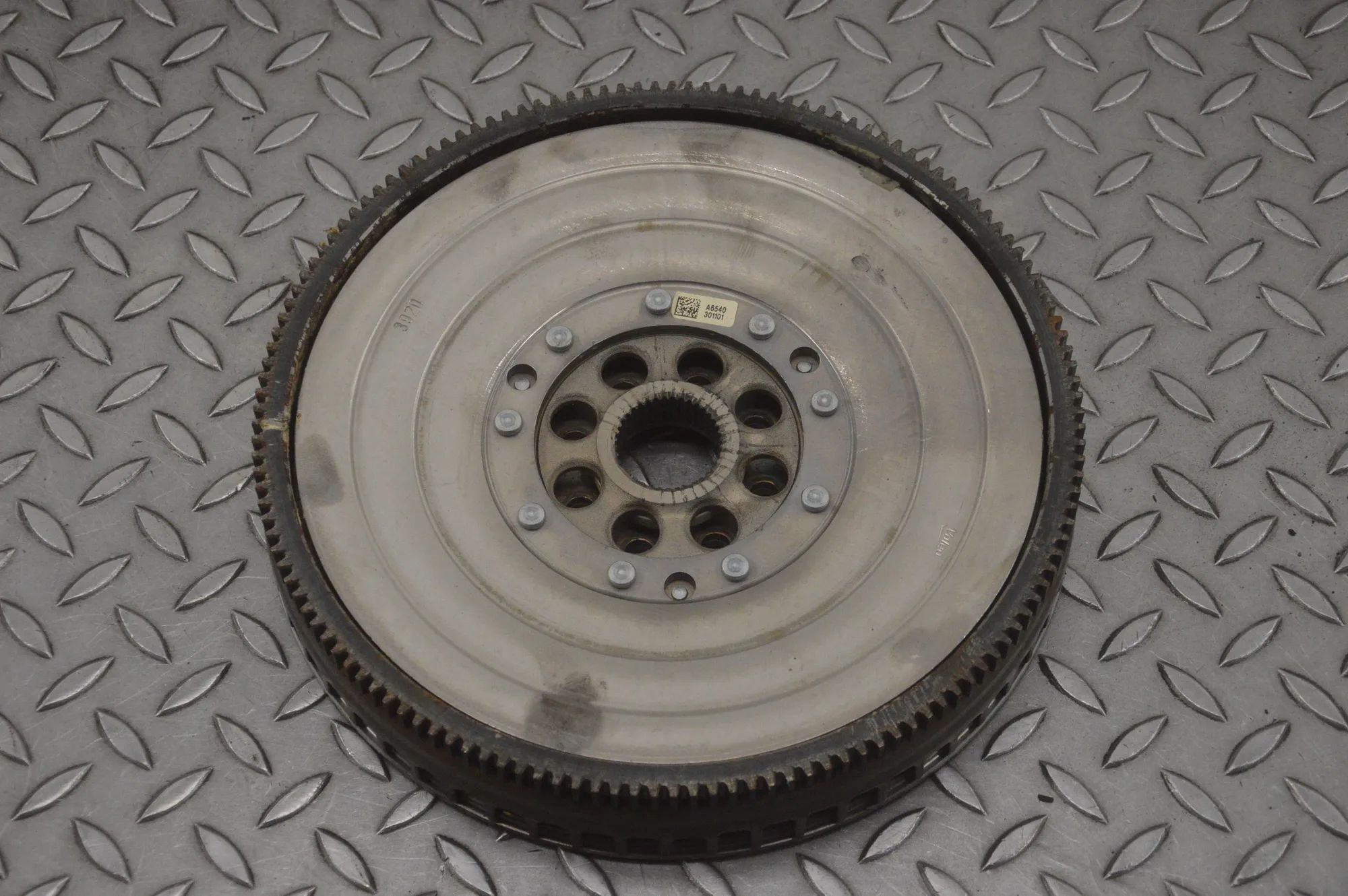 Mercedes-Benz CLA (C118) Flywheel Disc Automatic Flywheel Disc Automatic — MERCEDES BENZ CLA (Co...