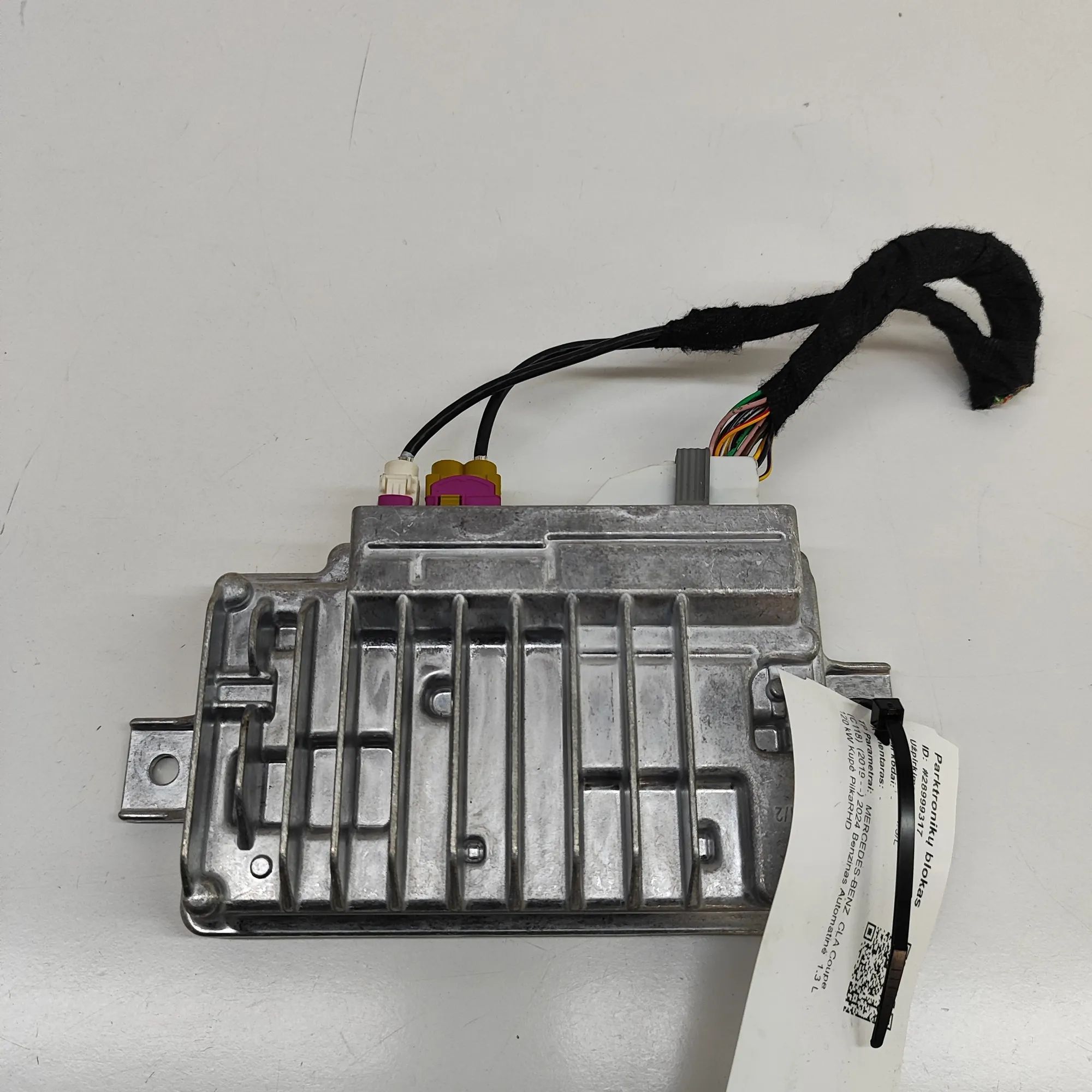 Mercedes-Benz CLA (C118) PDC Parking Sensor Control Unit PDC Parking Sensor Control Unit — MERCEDES BENZ...
