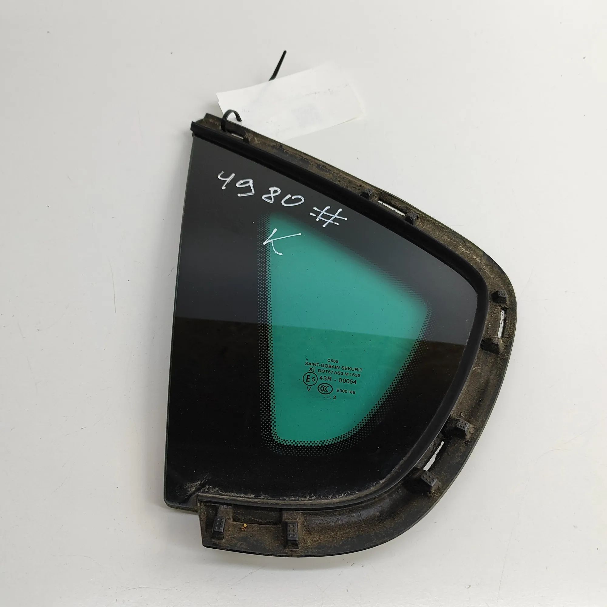 Maserati Quattroporte Rear Left Quarter Window Rear Left Quarter Window — MASERATI QUATTROPORT...
