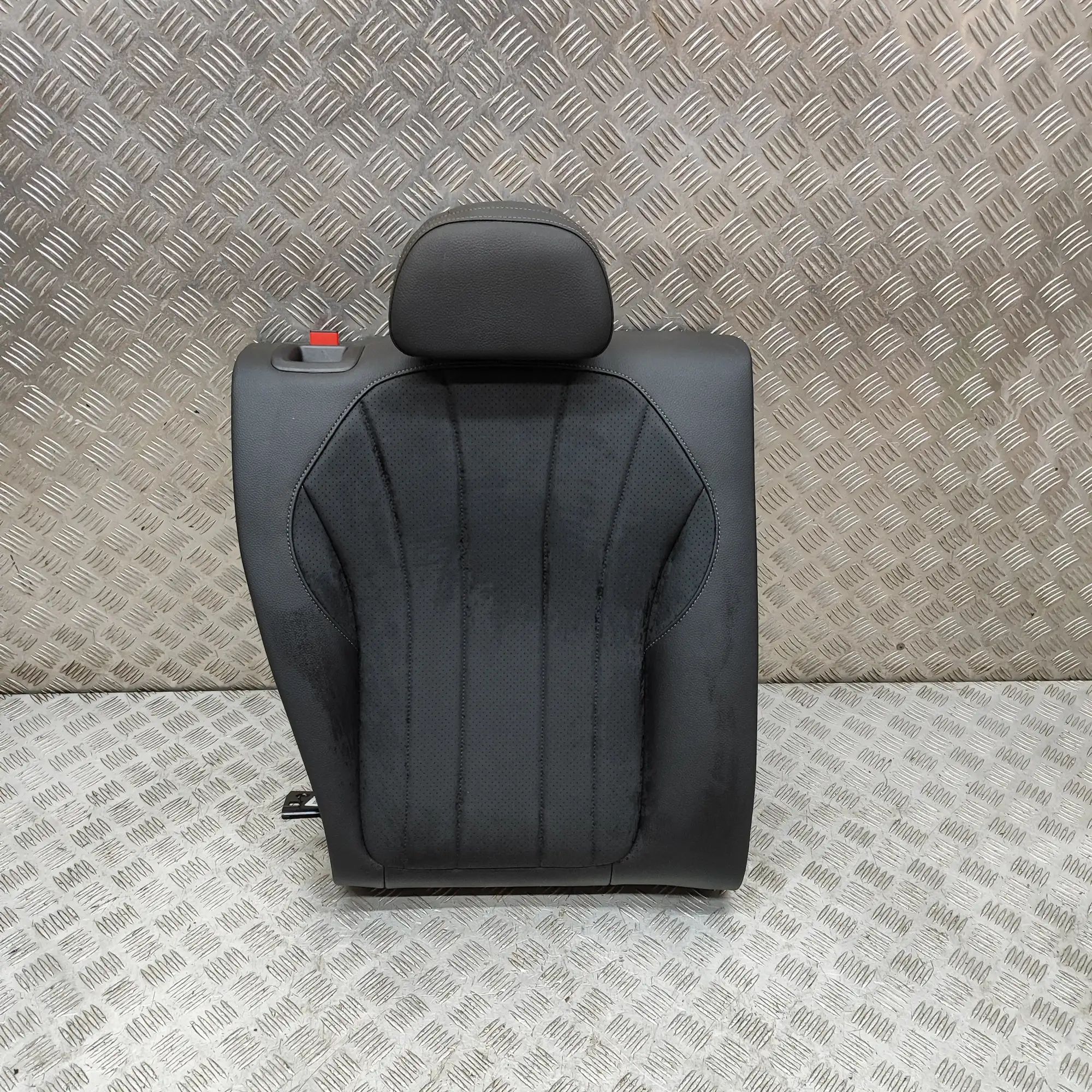Mercedes-Benz EQS (V297 / X296) Rear seat Rear seat — MERCEDES BENZ EQS (V297) (2021-...)...
