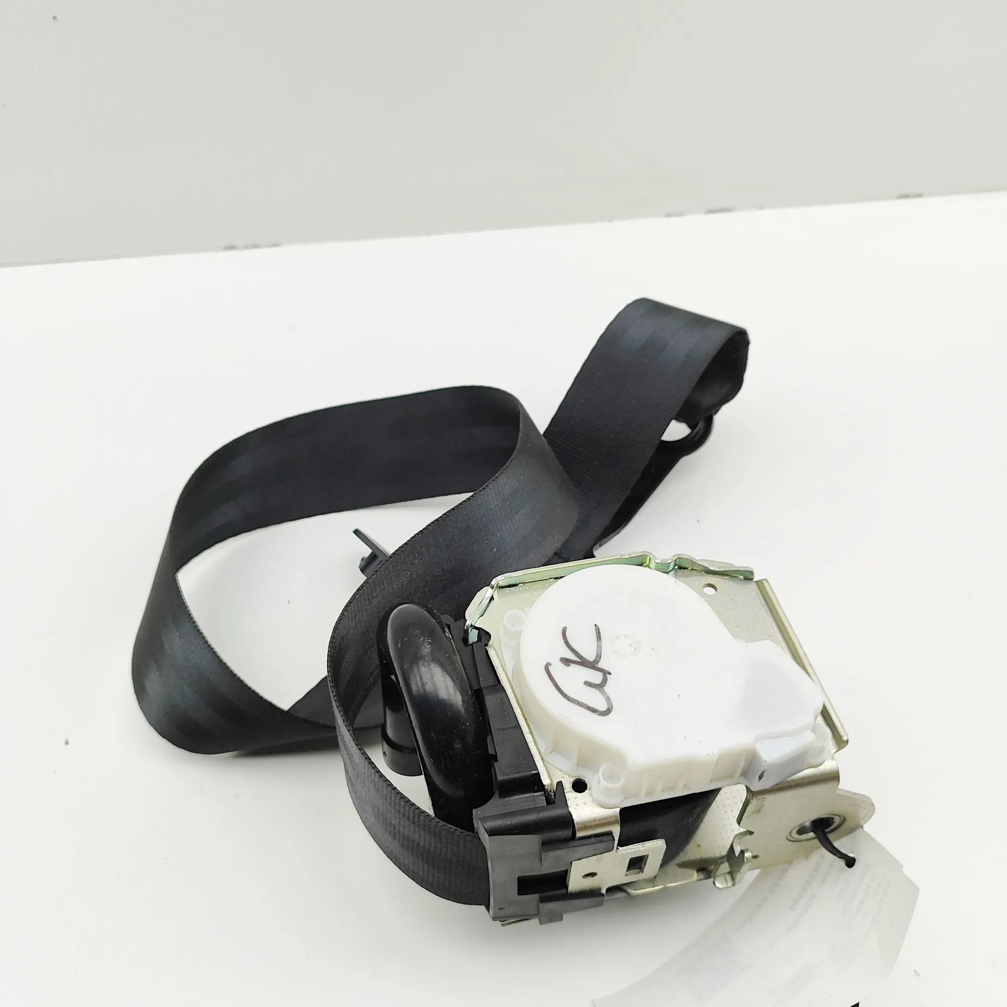 Volkswagen Arteon Rear Left Seatbelt Rear Left Seatbelt — VW ARTEON (3H7) (2017-...)...