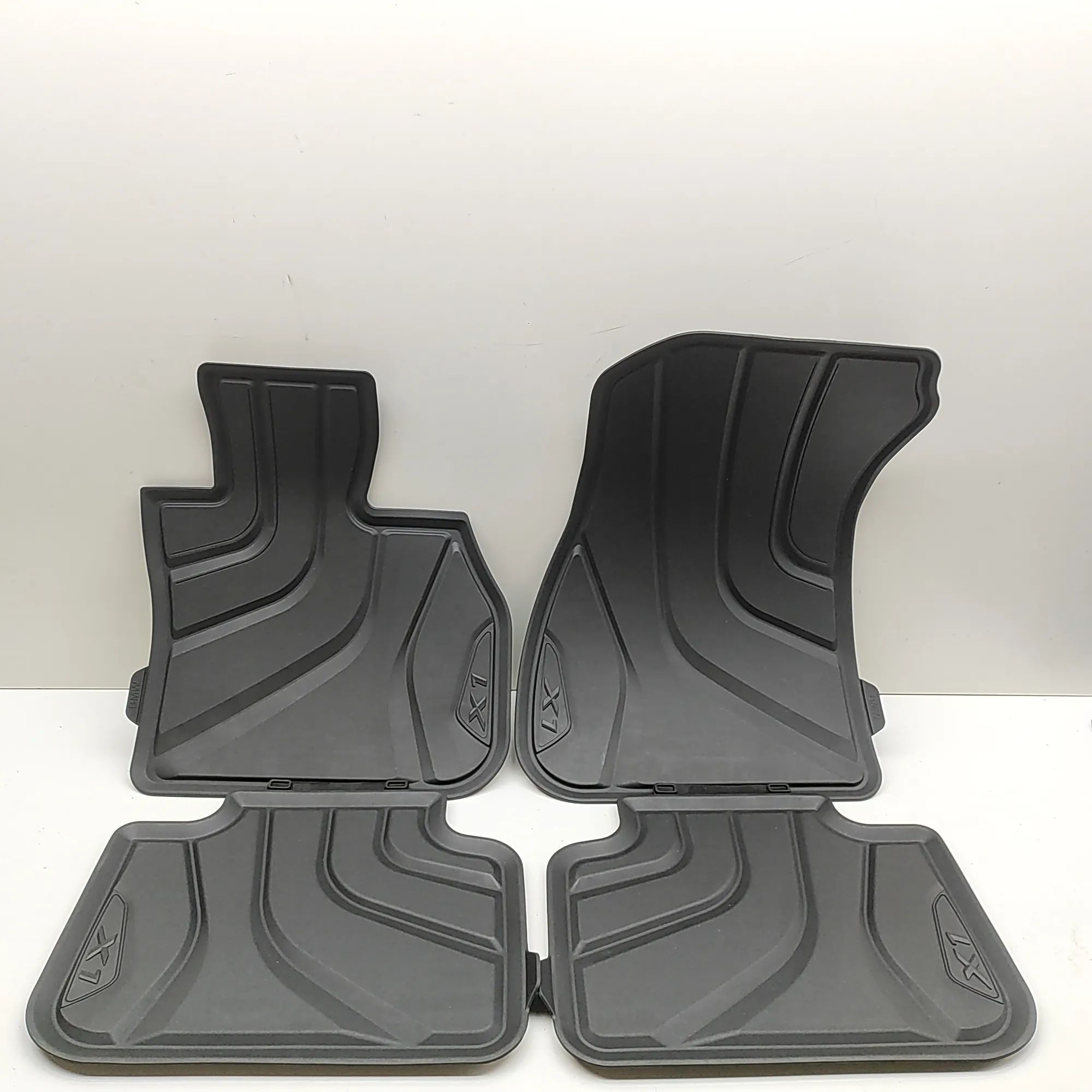 BMW X1 (F48) Floor Mat Set Floor mat set — BMW X1 (F48) (2014-2022) — 2406...