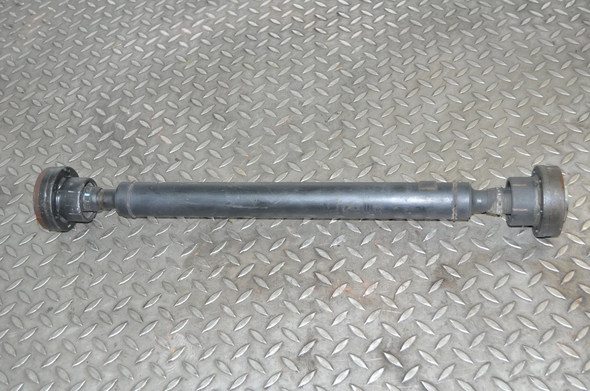 Land Rover Range Rover Sport (L494) Gearbox Short Propshaft Gearbox Short Propshaft — LAND ROVER RANGE ROVE...