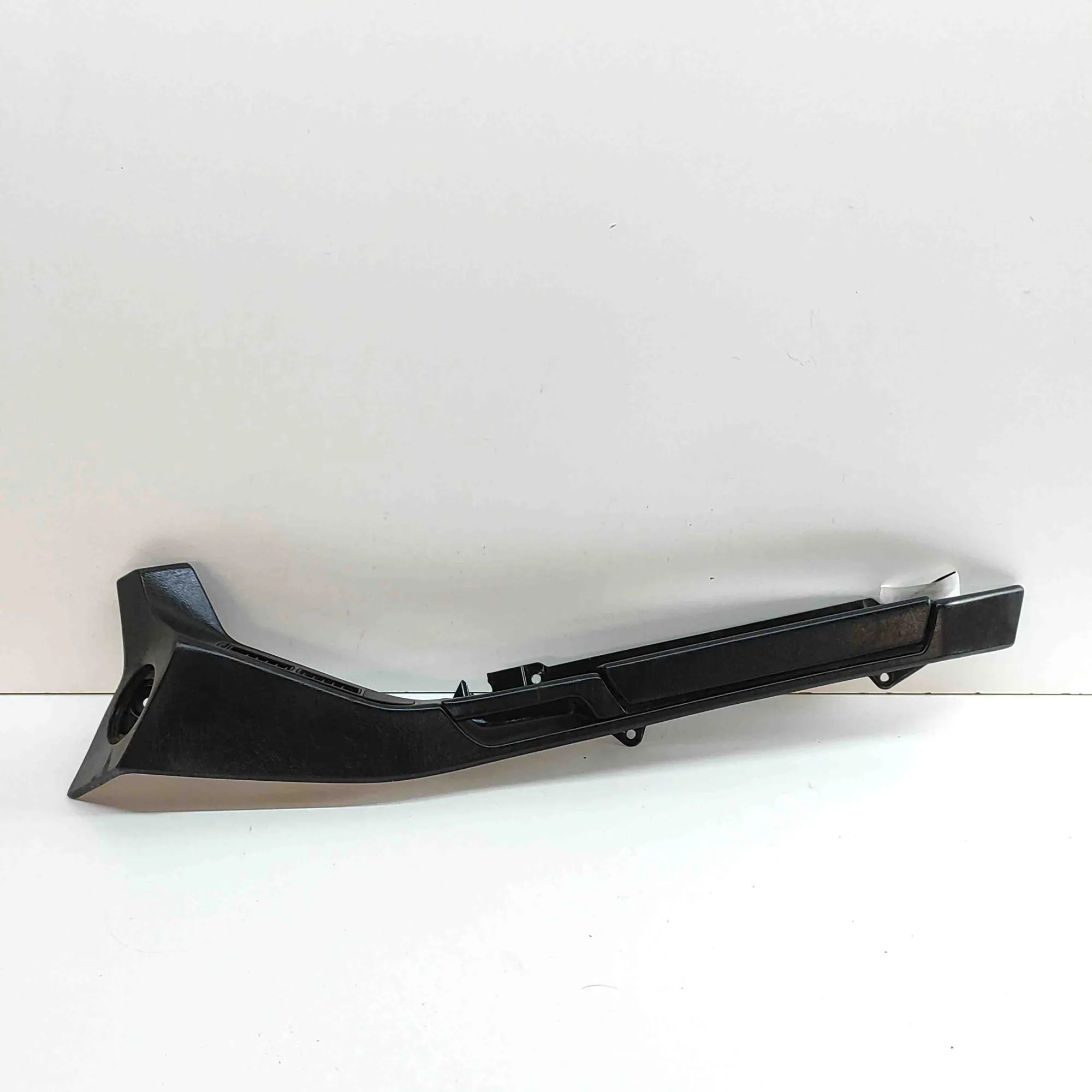 Porsche 928 Door panel trim — front right Door panel trim — front right — PORSCHE 928 (19...
