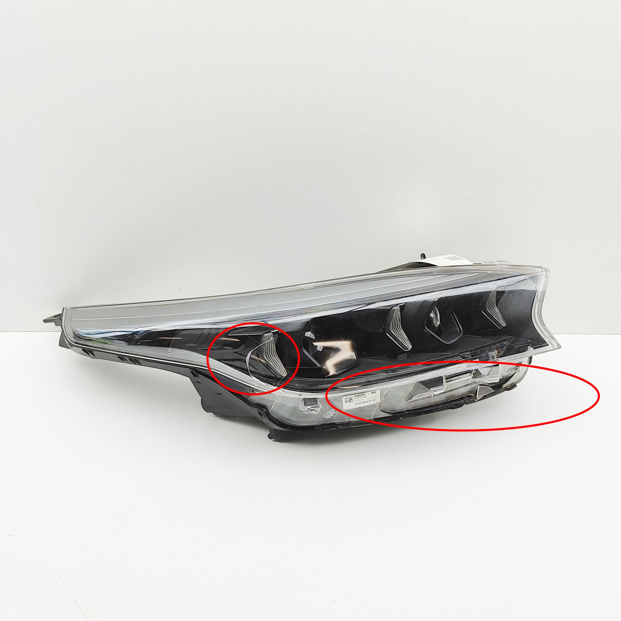 Kia Ceed (CD) Front Right Headlight Front Right Headlight — KIA XCEED (CD) (2020-.....
