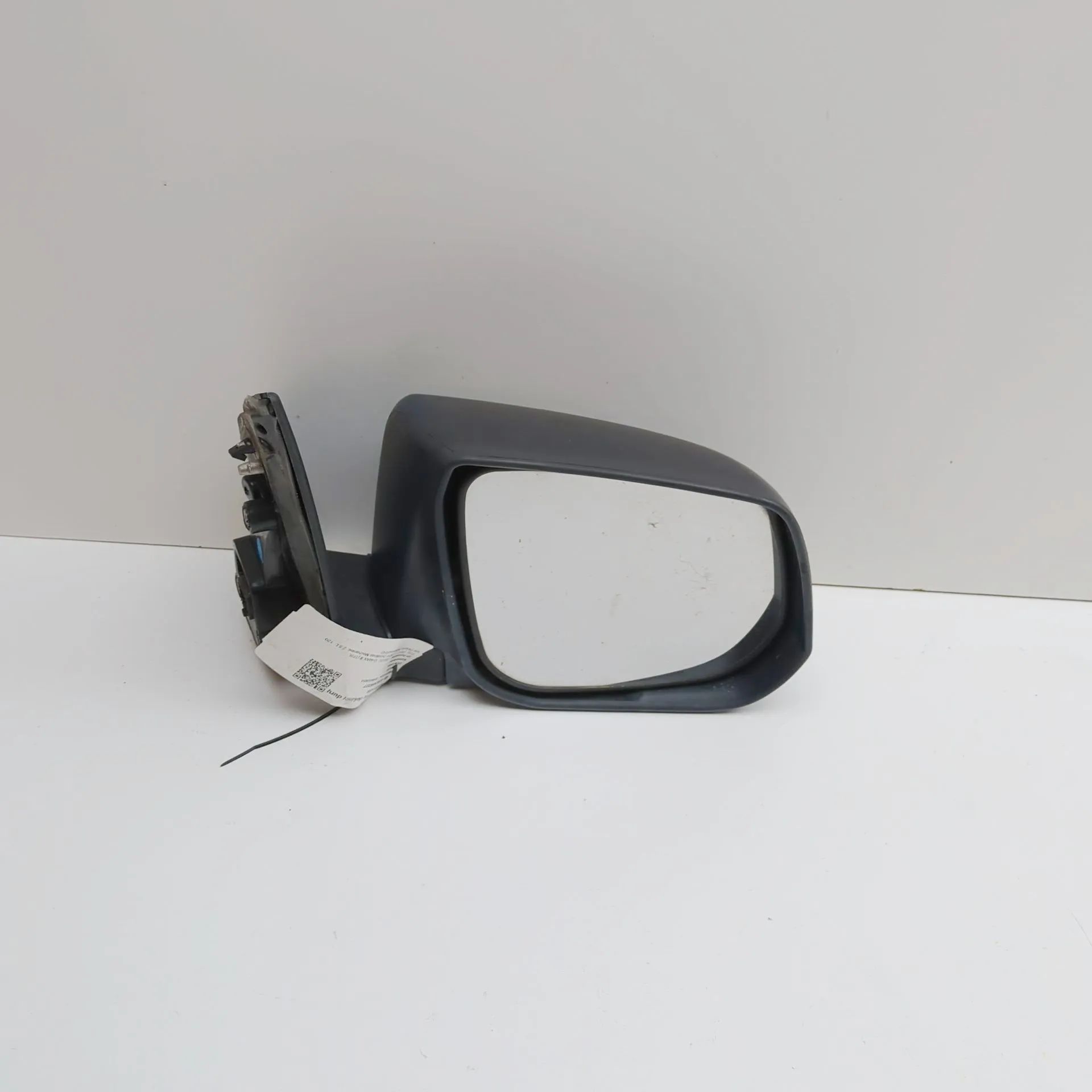 Isuzu D-Max Right Side Wing Mirror Right Side Wing Mirror — ISUZU D-MAX (II TFR, T...