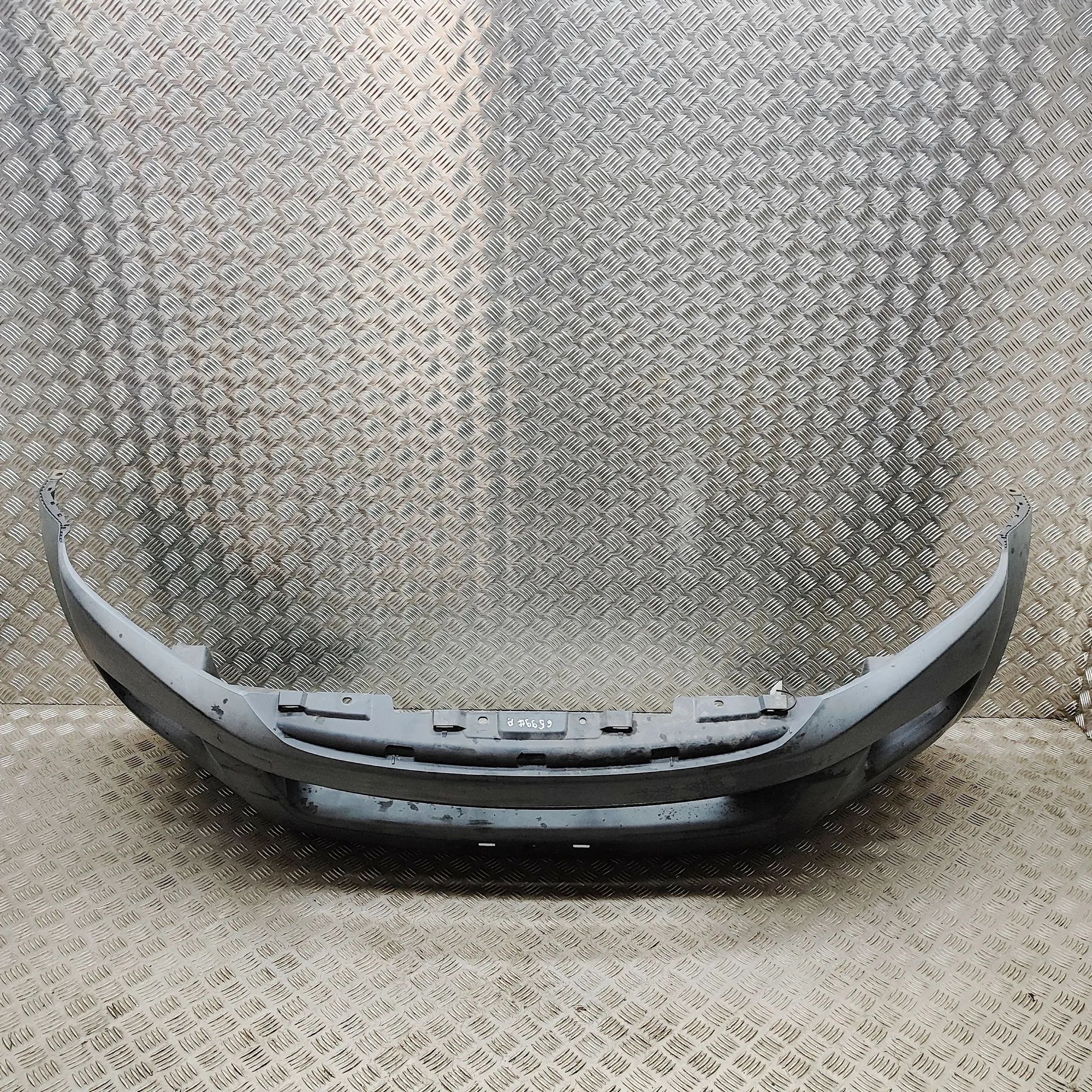Isuzu D-Max front bumper Front bumper — ISUZU D-MAX (II TFR, TFS) (2012-...