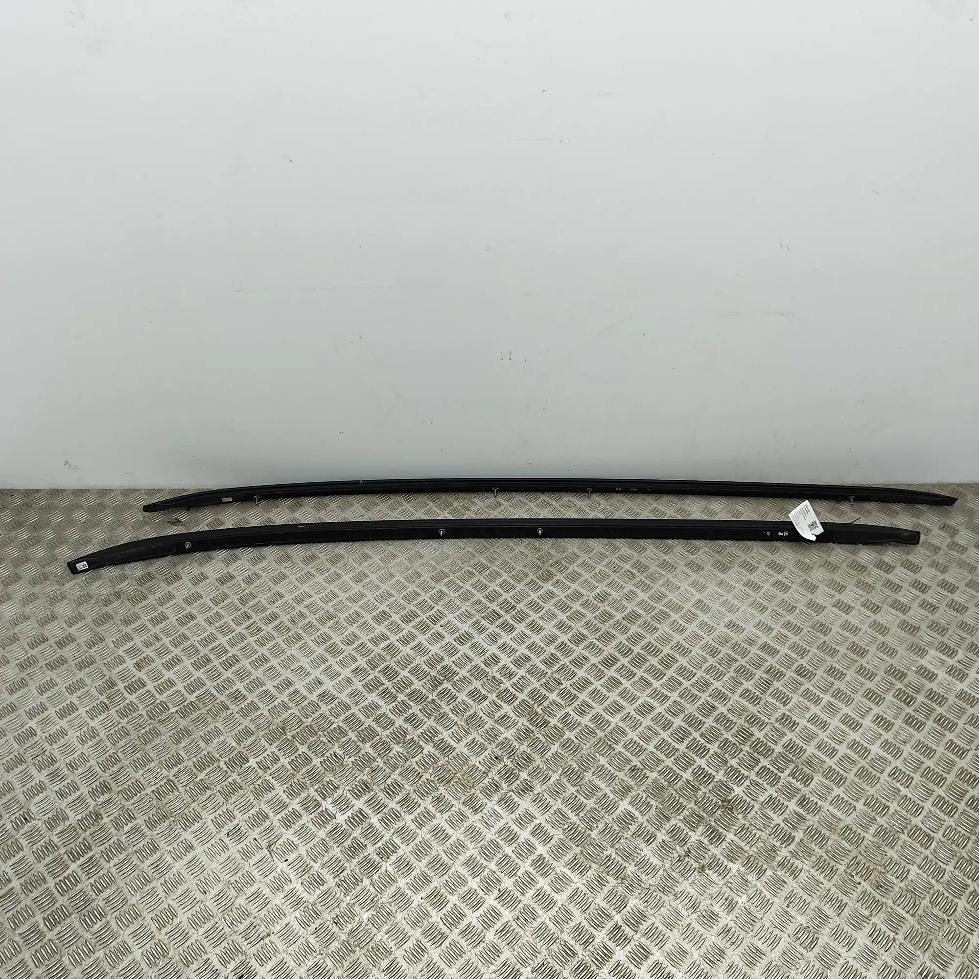 Volvo V60 Roof Rails Kit Roof Rails Kit — VOLVO V60 (II 225, 227) (2018-...