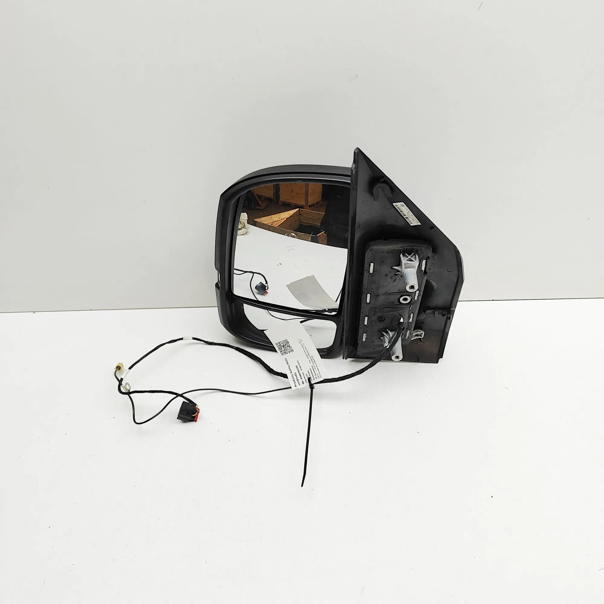 Volkswagen Crafter Left Side Wing Mirror Left Side Wing Mirror — VW CRAFTER (Van SY_) (2...