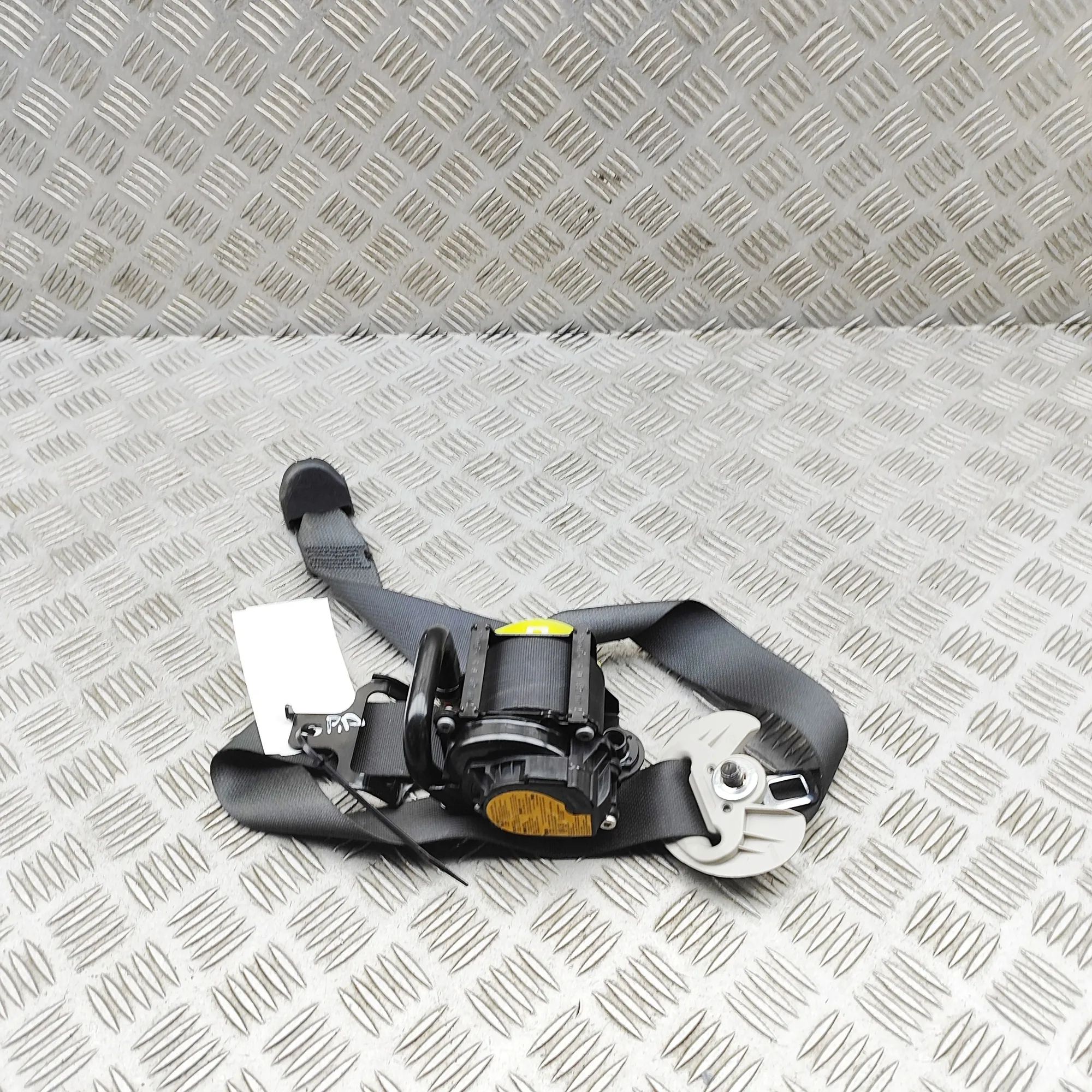 Kia Niro Front Right Seatbelt Front Right Seatbelt — KIA NIRO (II) (2022-...)...