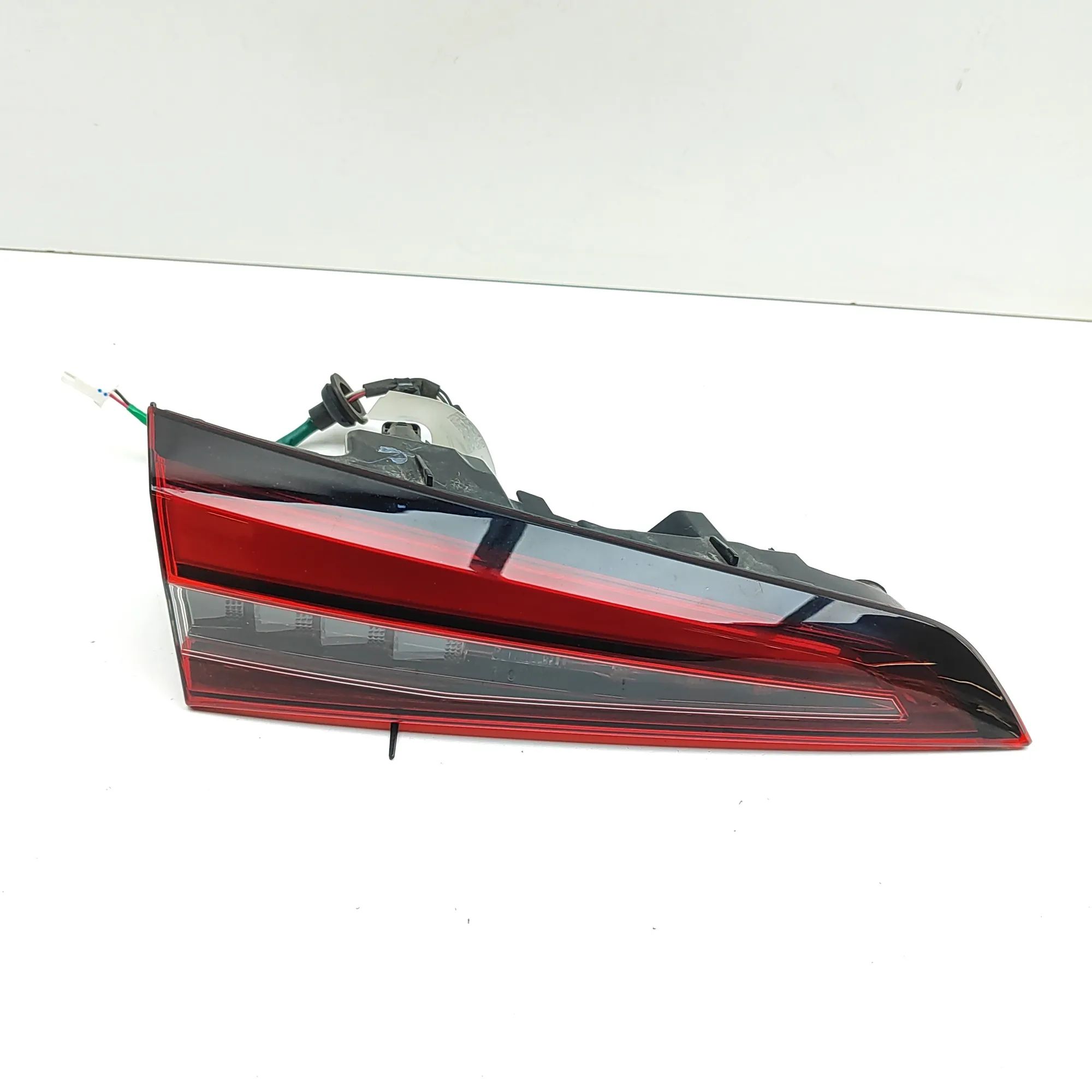 Toyota Corolla Left Side Tailgate Tail Light Left Side Tailgate Tail Light — TOYOTA COROLLA ...