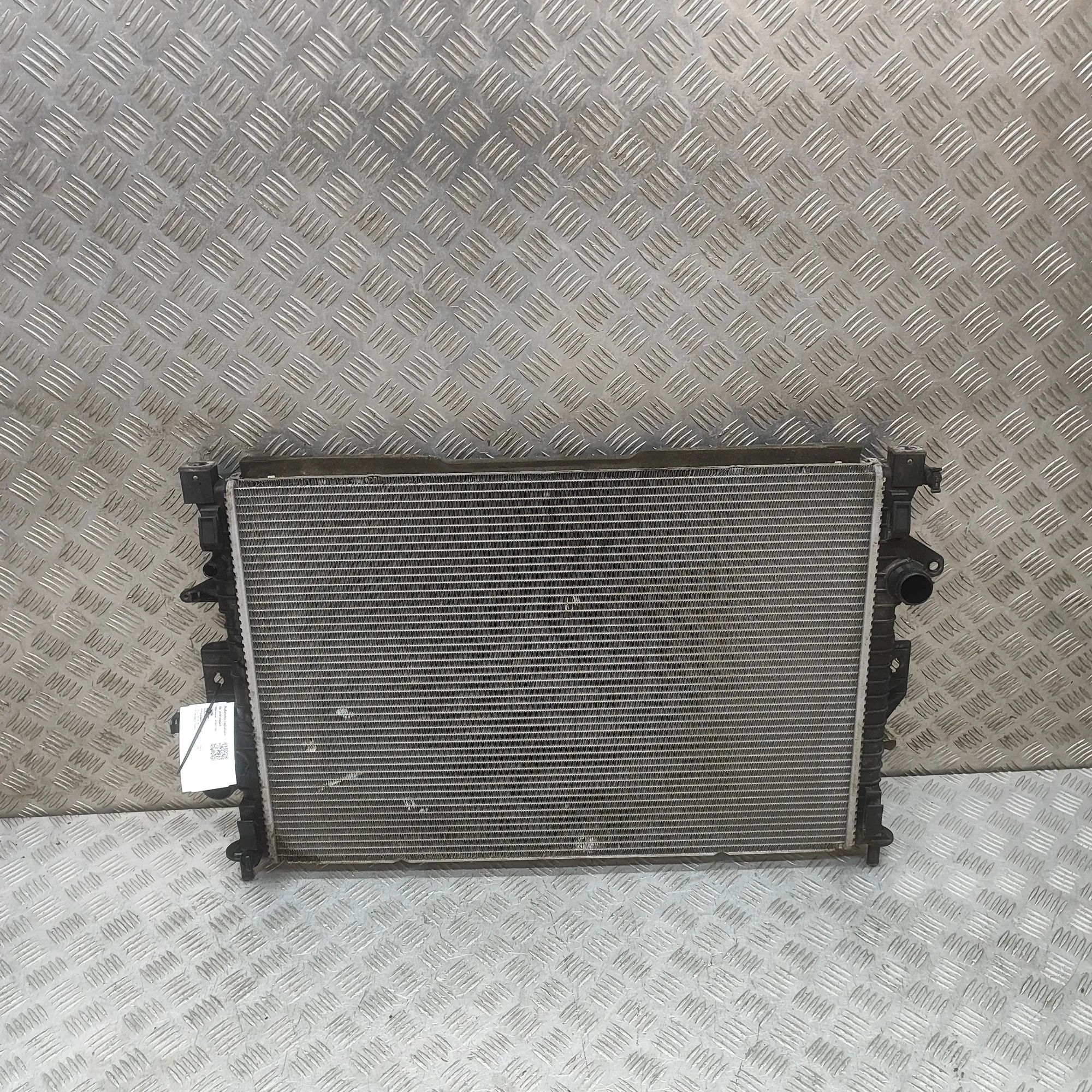 Volvo V40 Cooling Radiator Cooling Radiator — VOLVO V40 (Hatchback) (2012-...
