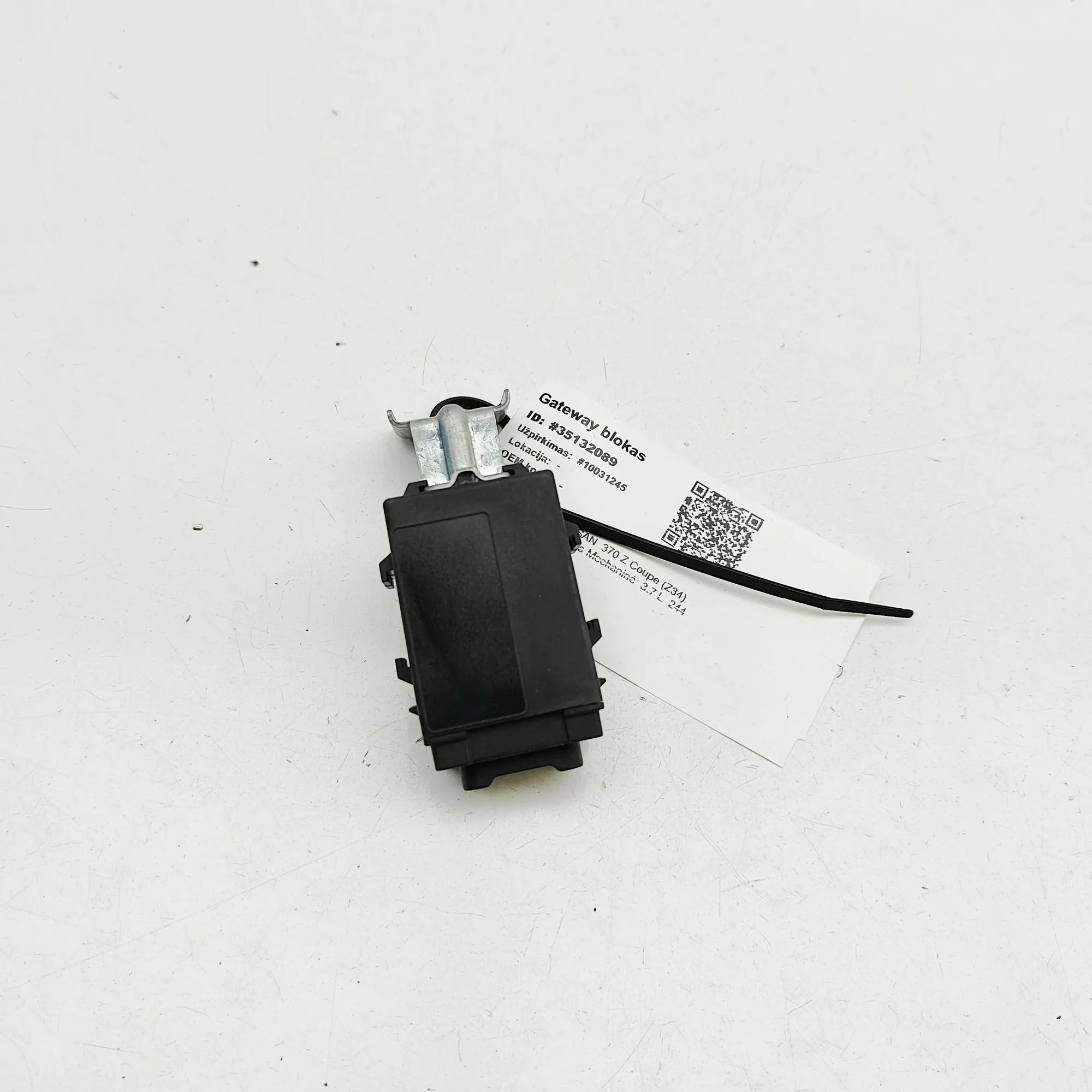 Nissan 370Z Gateway Control Unit Gateway Control Unit — NISSAN 370 (Z Coupe Z34)...