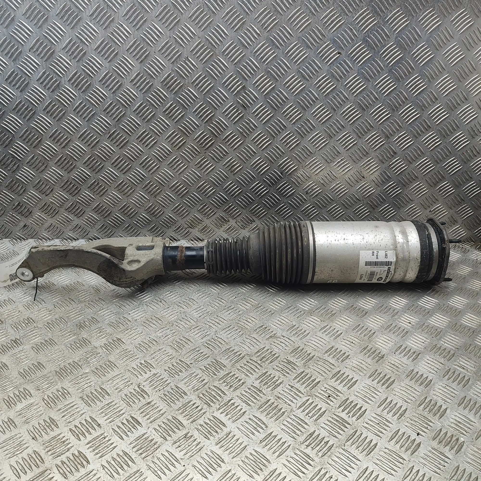 Land Rover Discovery Front Right Air Shock Absorber Front Right Air Shock Absorber — LAND ROVER DIS...