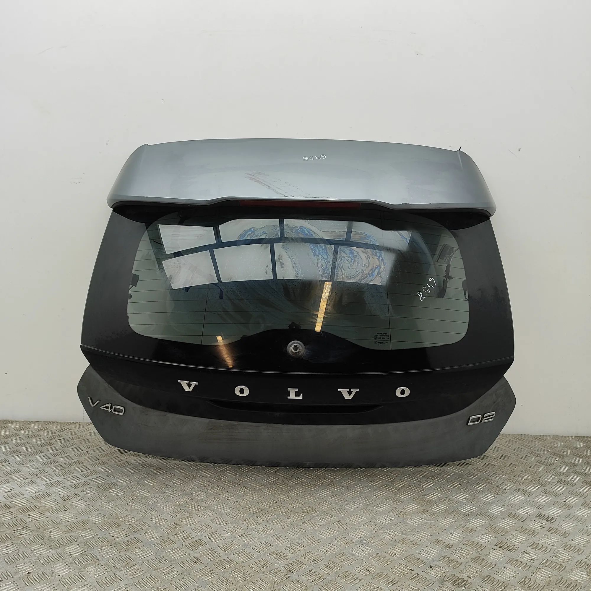 Volvo V40 Tailgate / boot lid Tailgate / boot lid — VOLVO V40 (Hatchback) (20...