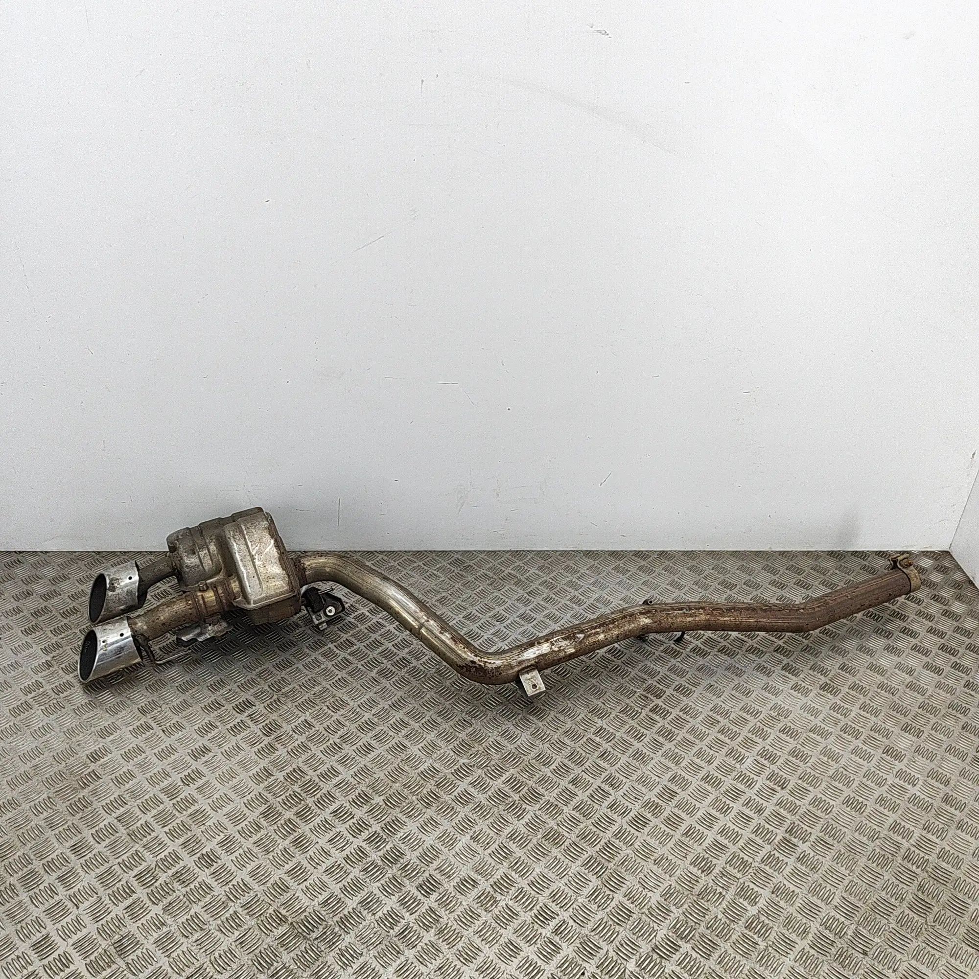 Maserati Ghibli Exhaust Exhaust — MASERATI GHIBLI (M157) (2013-...) — 6...
