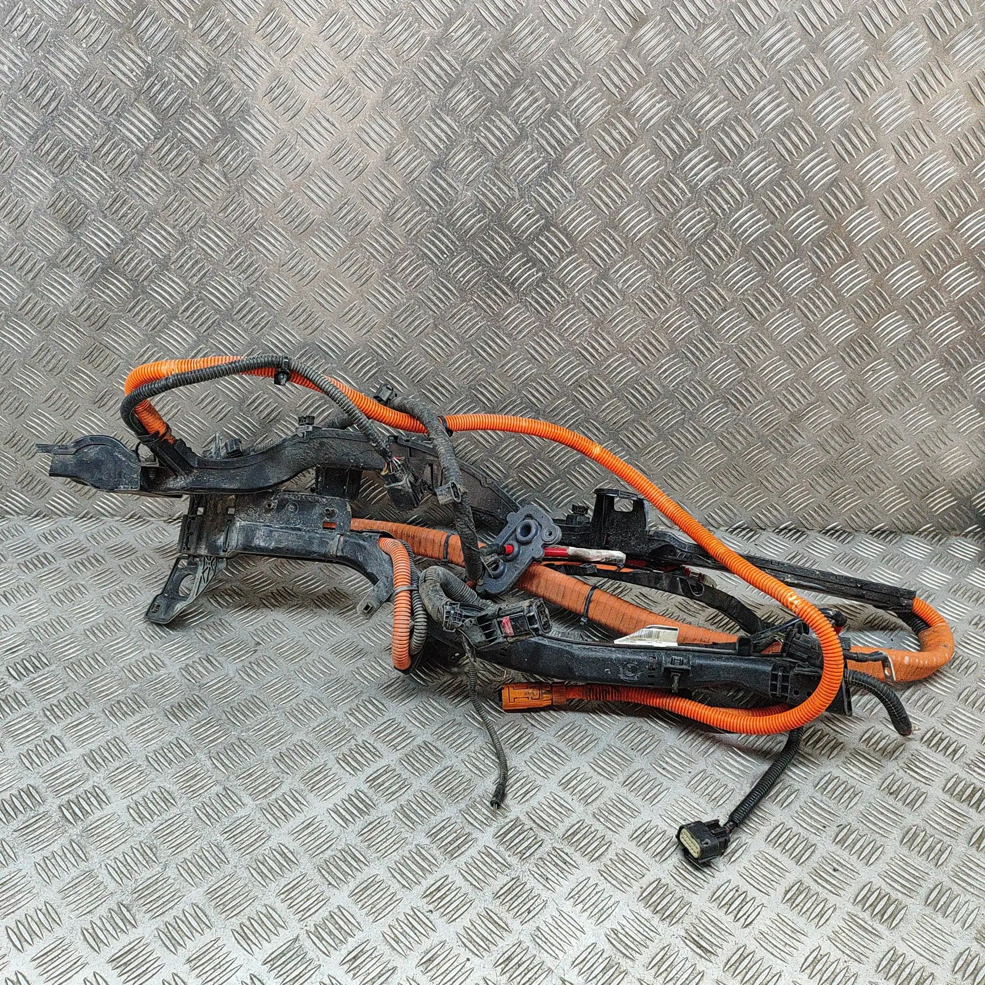 Volvo V60 Wiring harness Wiring harness — VOLVO V60 (II) (2019-...) — 32...