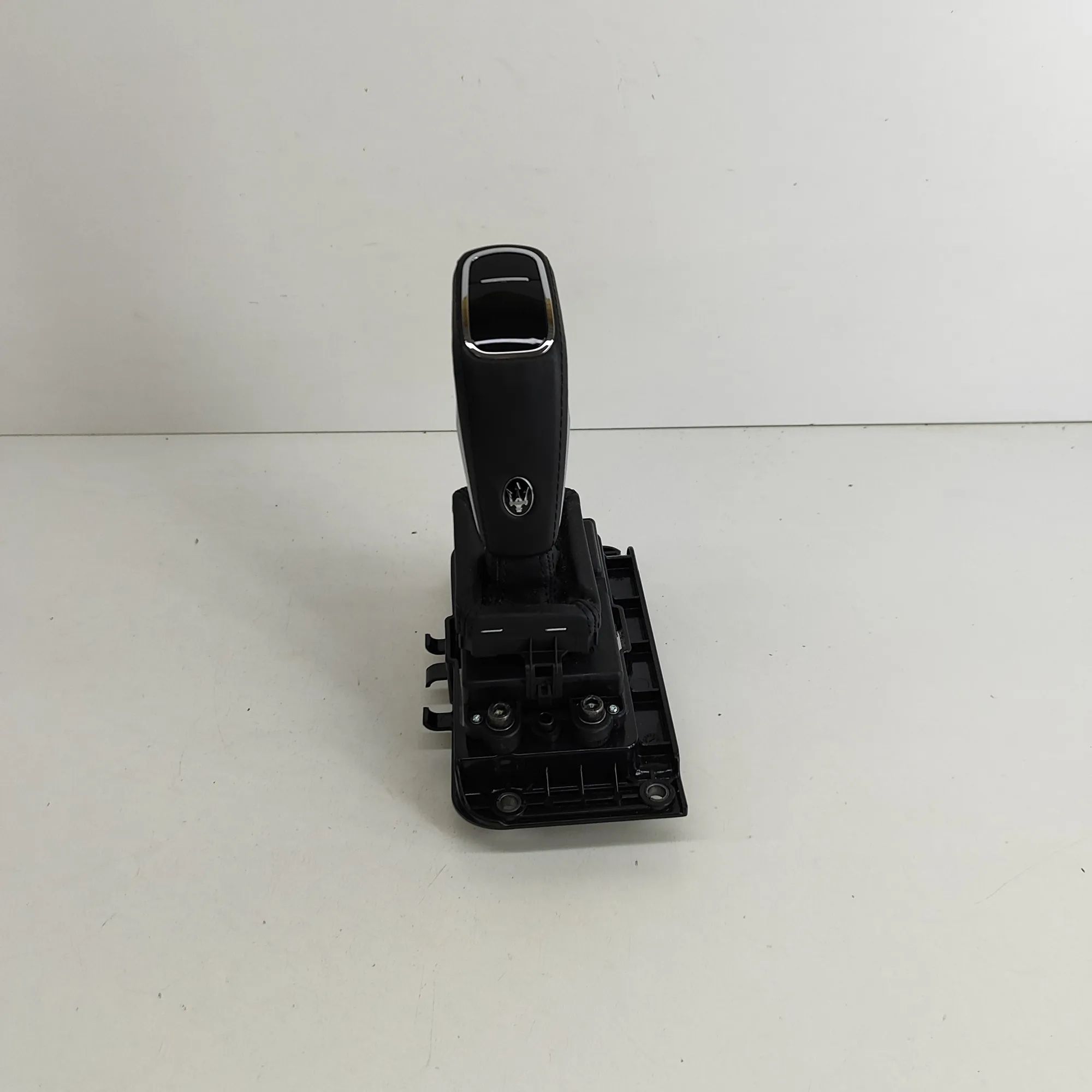Maserati Ghibli Gear Shifting Mechanism Gear Shifting Mechanism — MASERATI GHIBLI (M157...