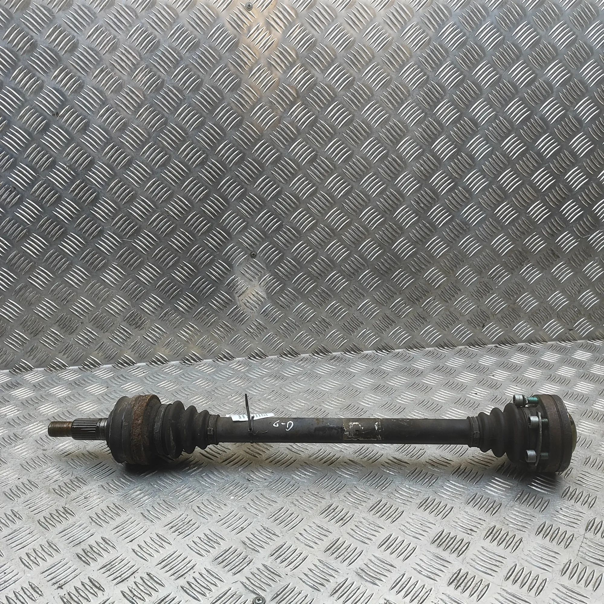 Porsche Boxster (987) Rear Right Driveshaft Rear Right Driveshaft — PORSCHE BOXSTER (987) (...