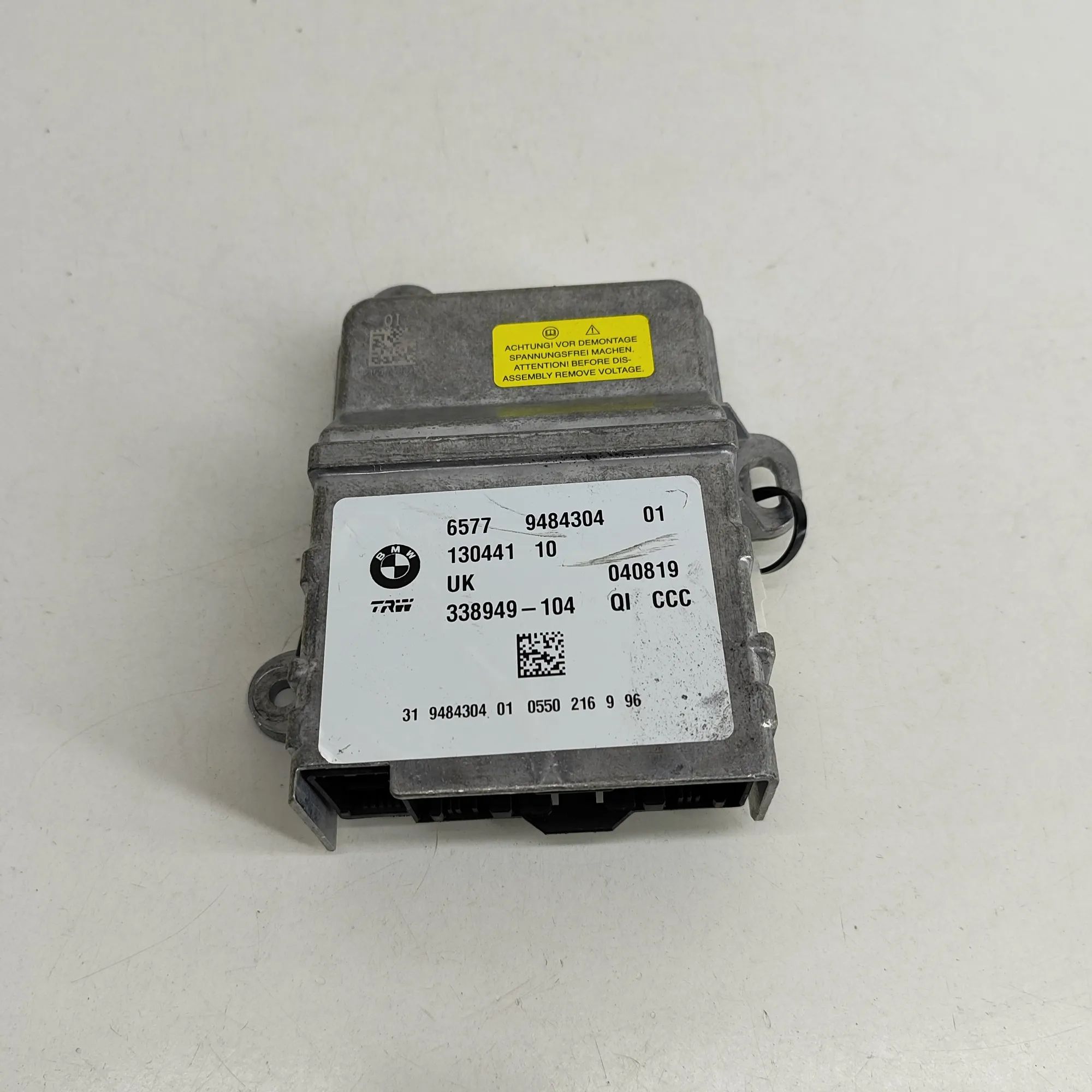 BMW 2 (F22 / F23) SRS Control Unit SRS Control Unit — BMW 2 SERIES (Active Tourer ...