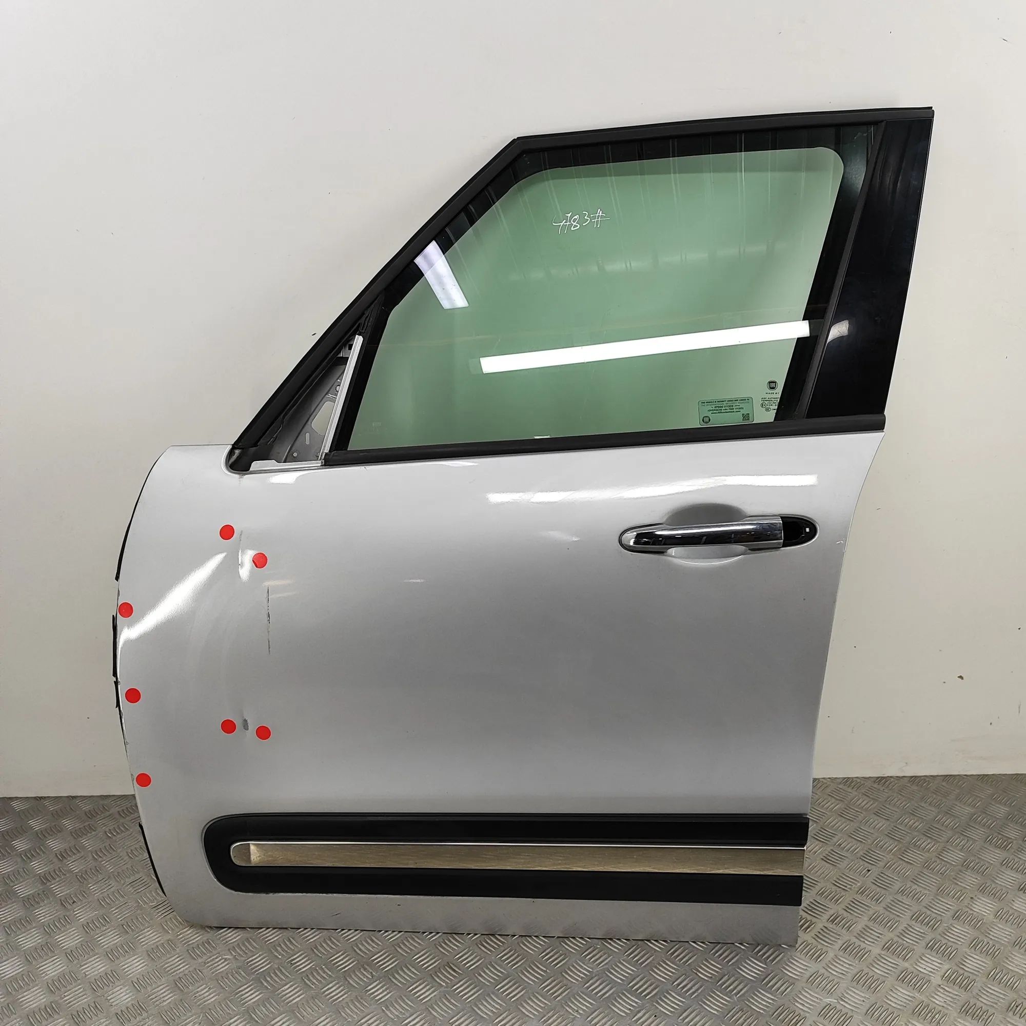 Fiat 500L (351, 352) Door — front left Door — front left — FIAT 500L (351_, 352_) (201...