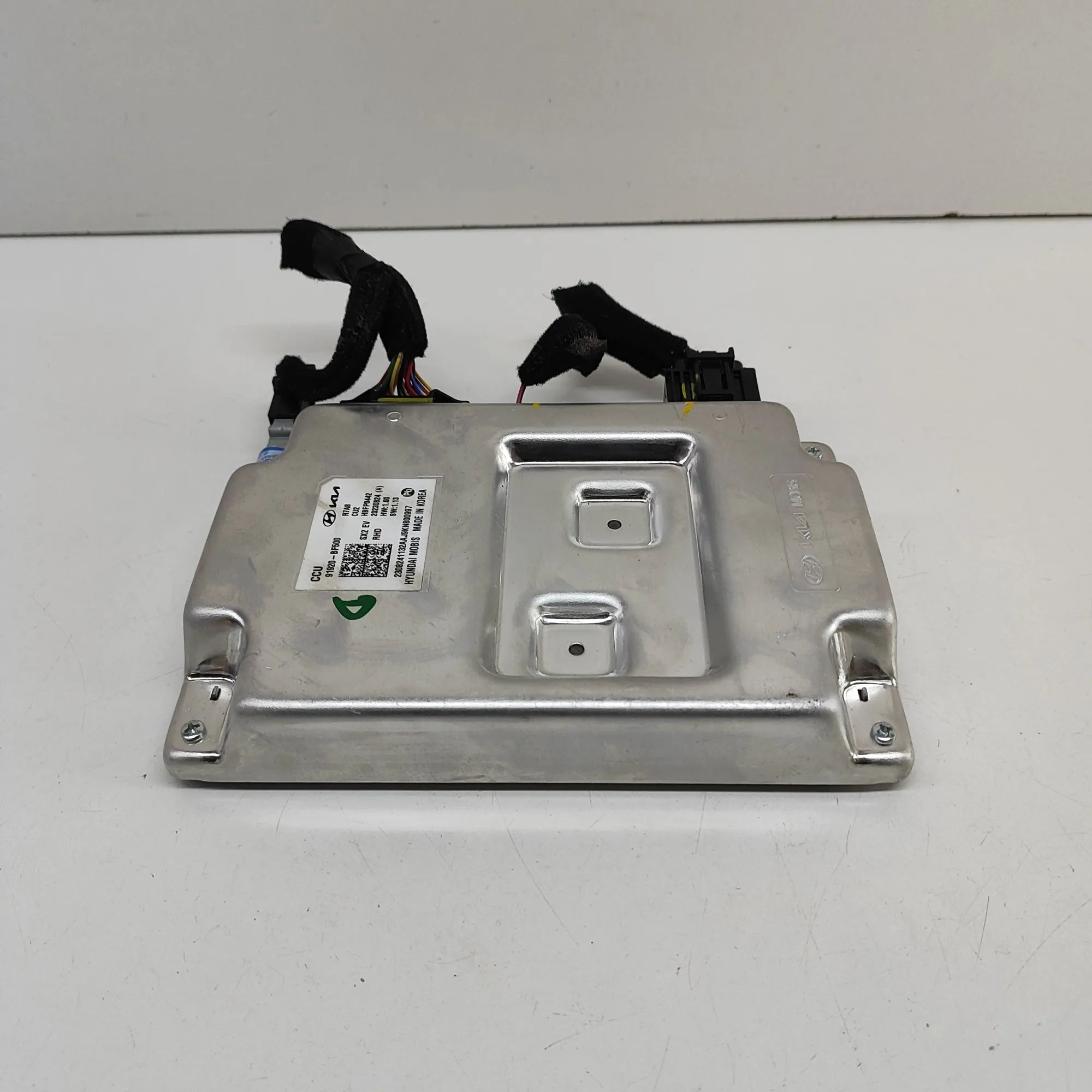 Hyundai Kona Gateway Control Unit Gateway Control Unit — HYUNDAI KONA (SX2) (2023...