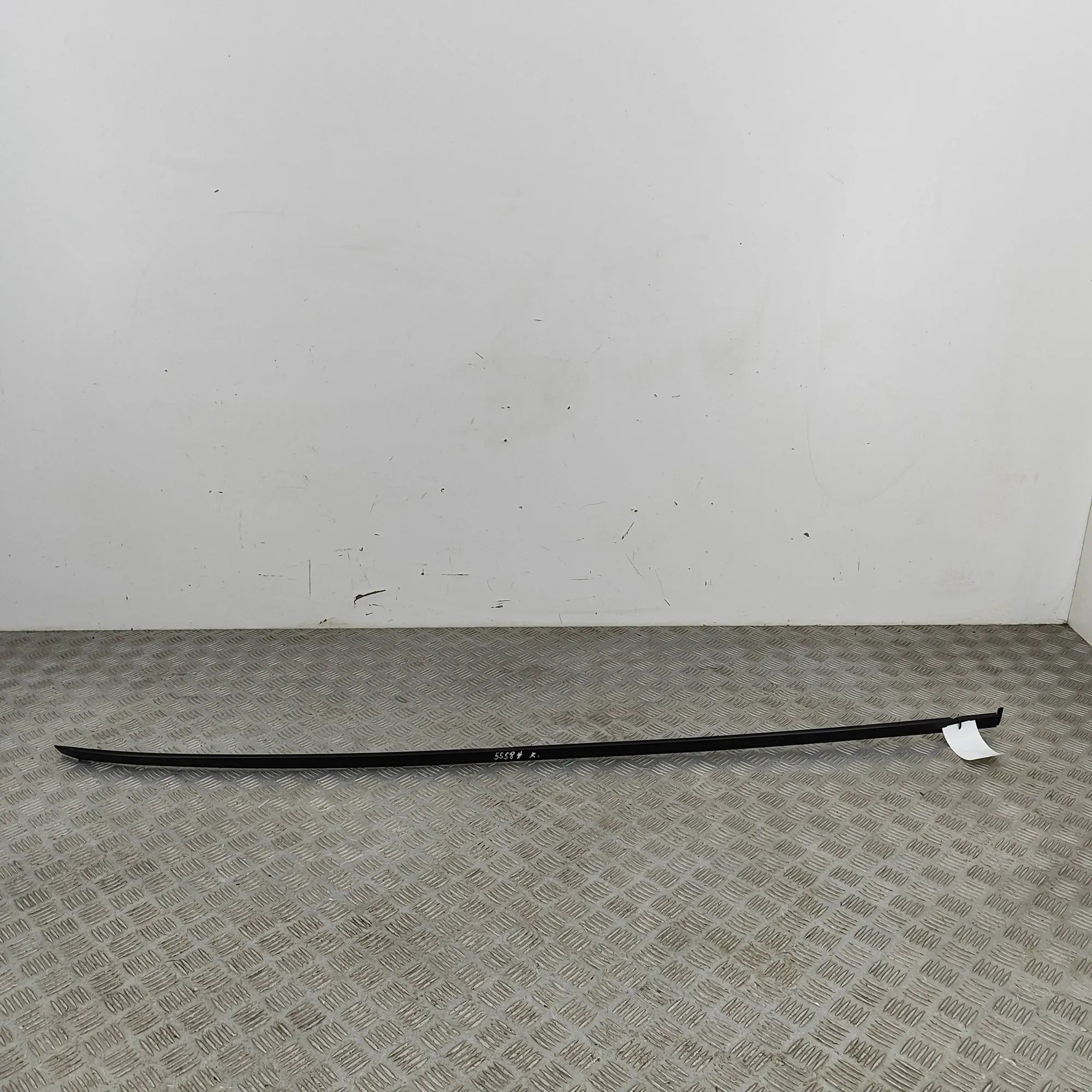 Honda HR-V / e:Ny1 Left Side Roof Strip Trim